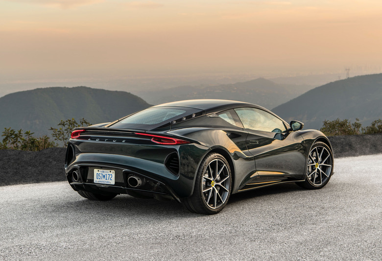 2024 Lotus Emira USA 00001