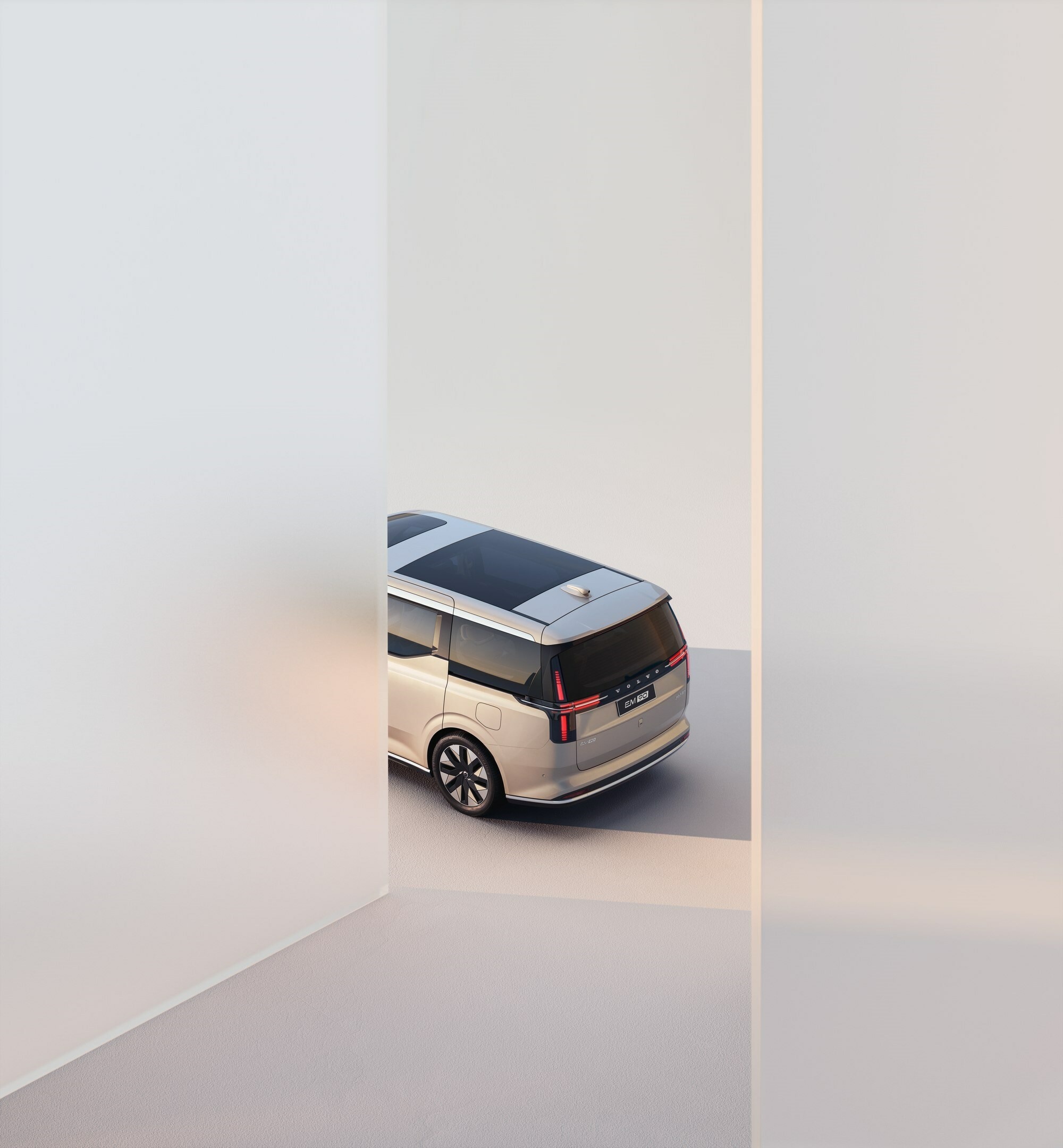 2025 Volvo EM90 106