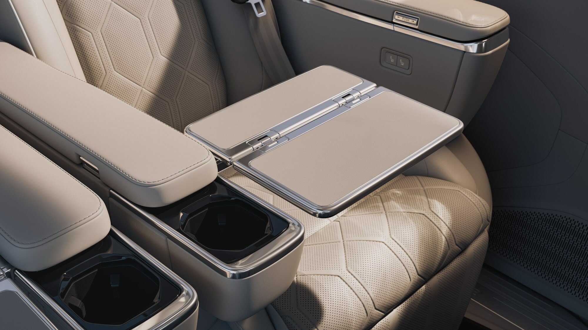 2025 Volvo EM90 134