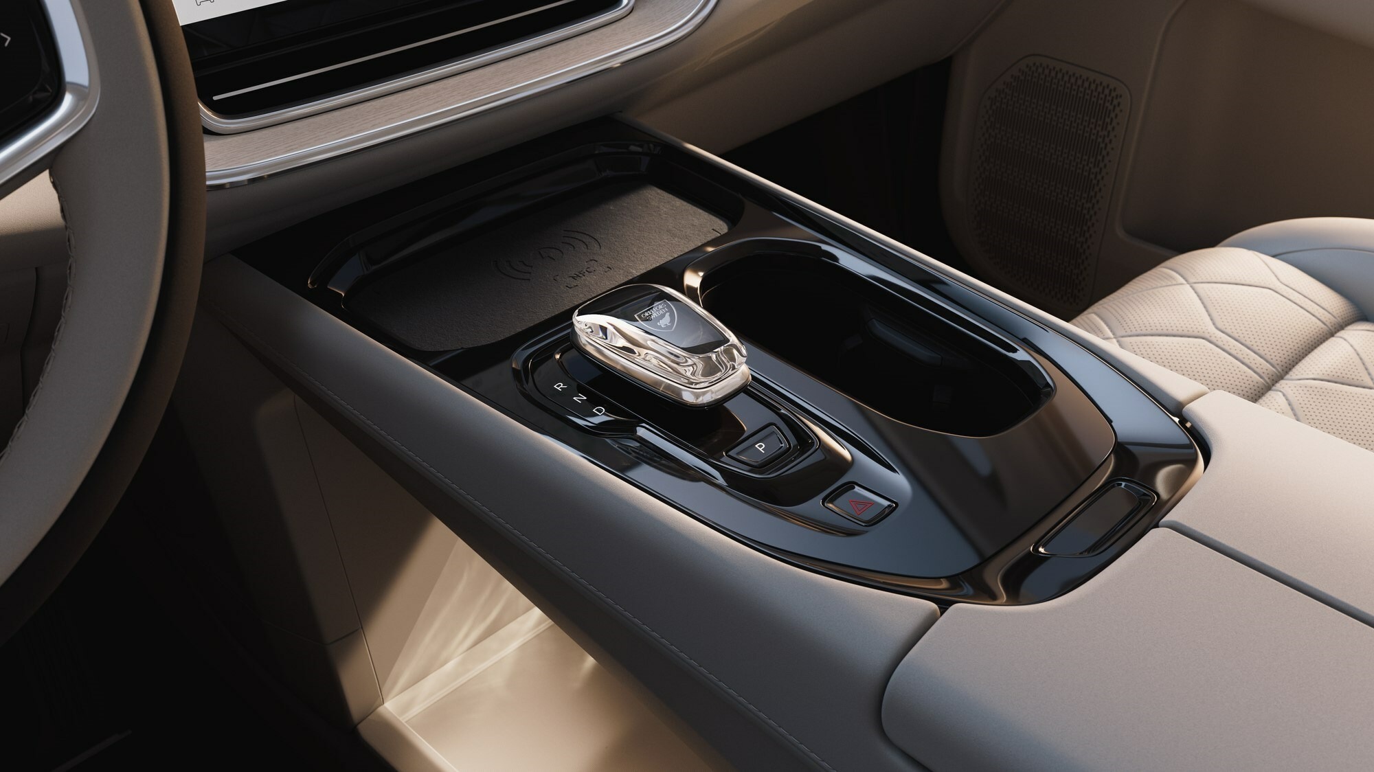2025 Volvo EM90 140
