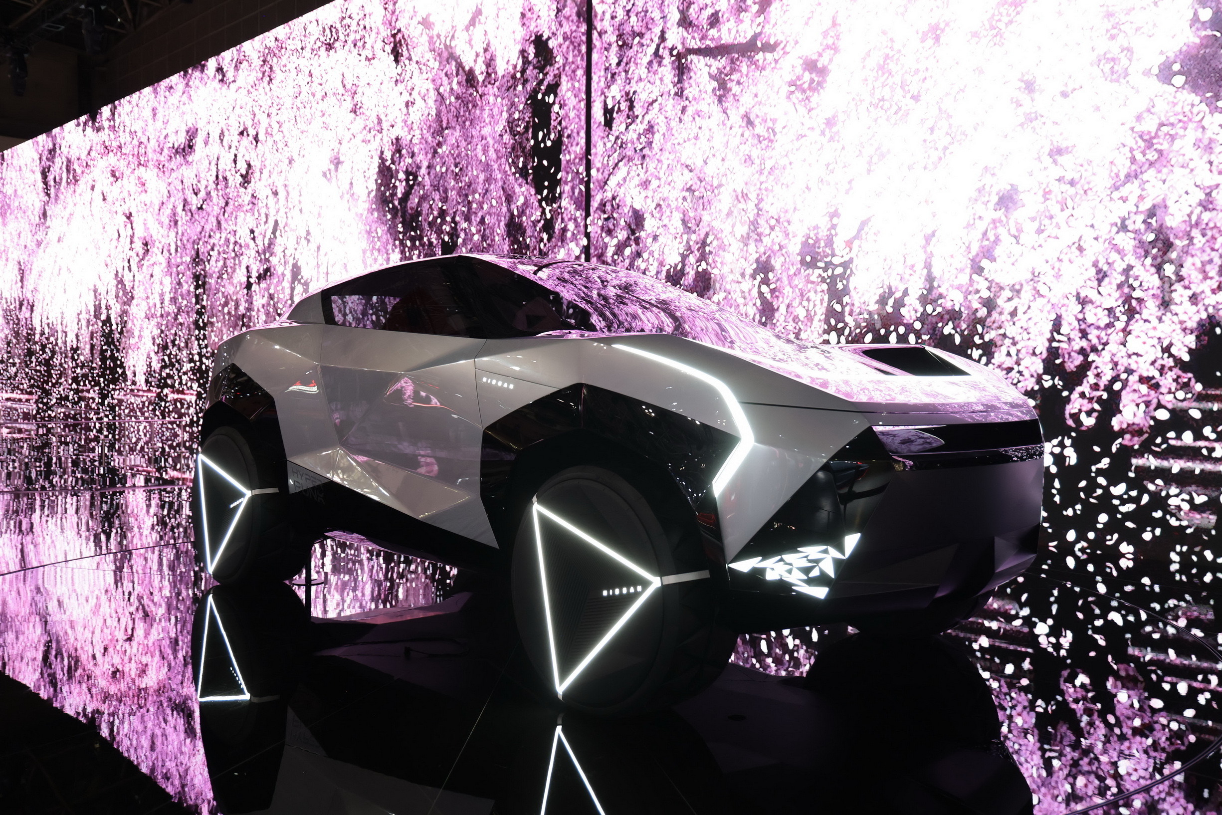 Nissan Hyper Punk 828