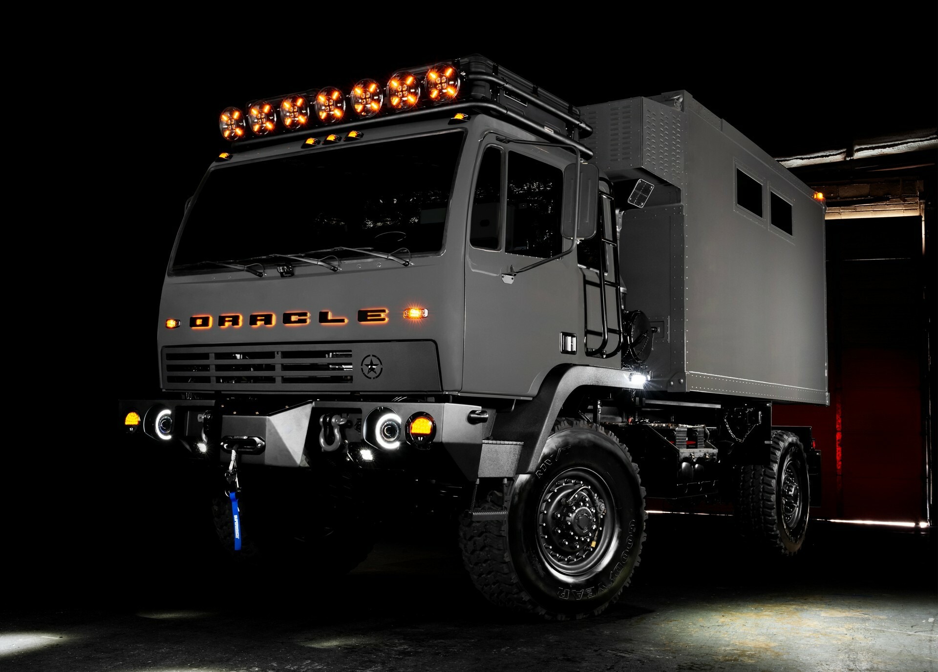 Oracle Lighting SEMA - 105