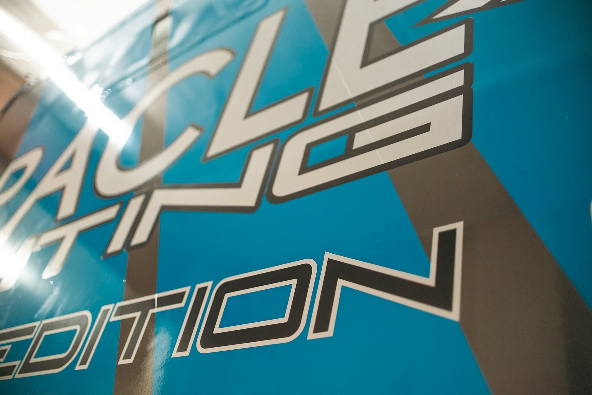 Oracle Lighting SEMA - 27