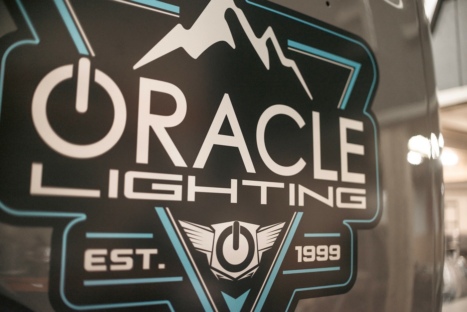 Oracle Lighting SEMA - 30