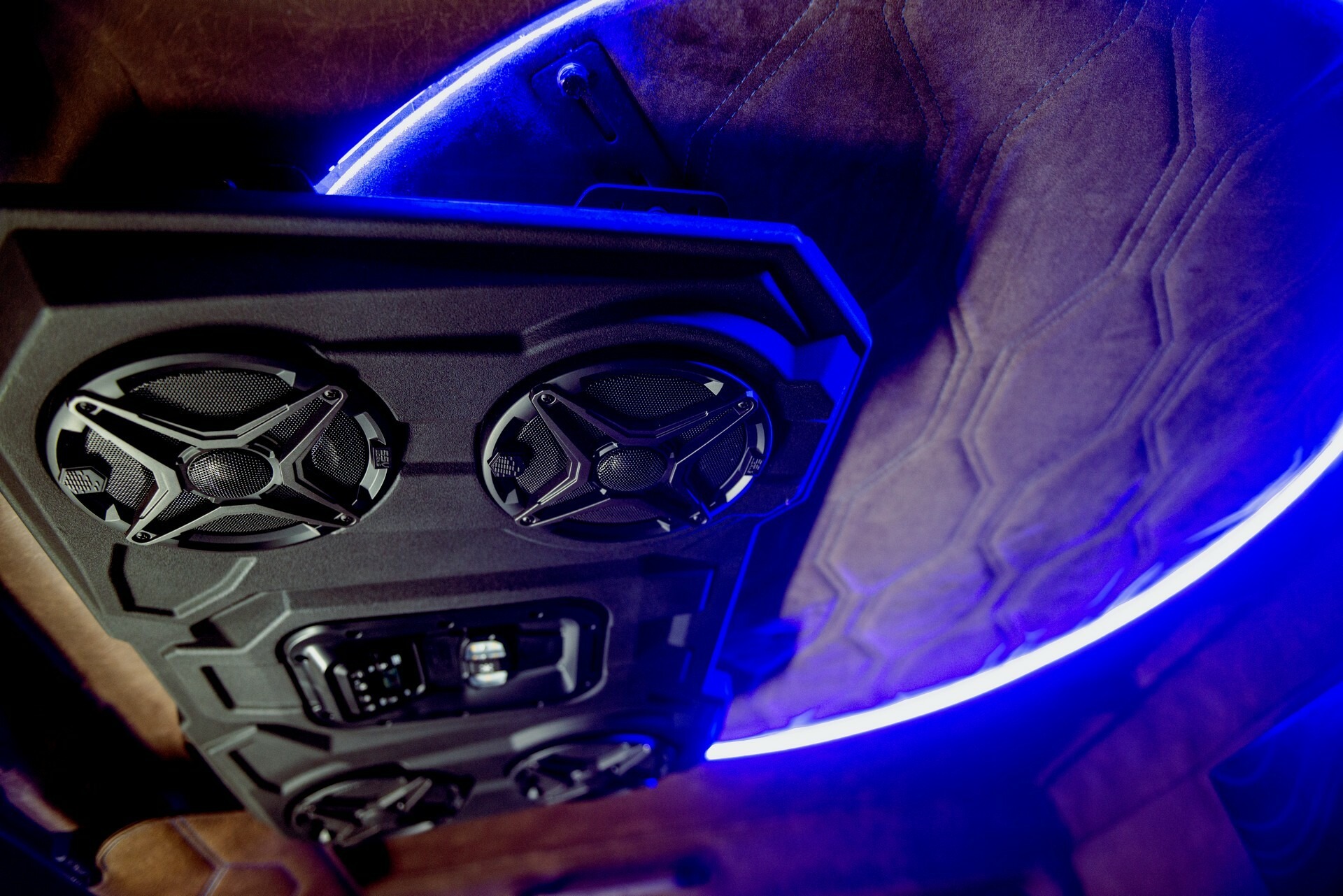 Oracle Lighting SEMA - 45
