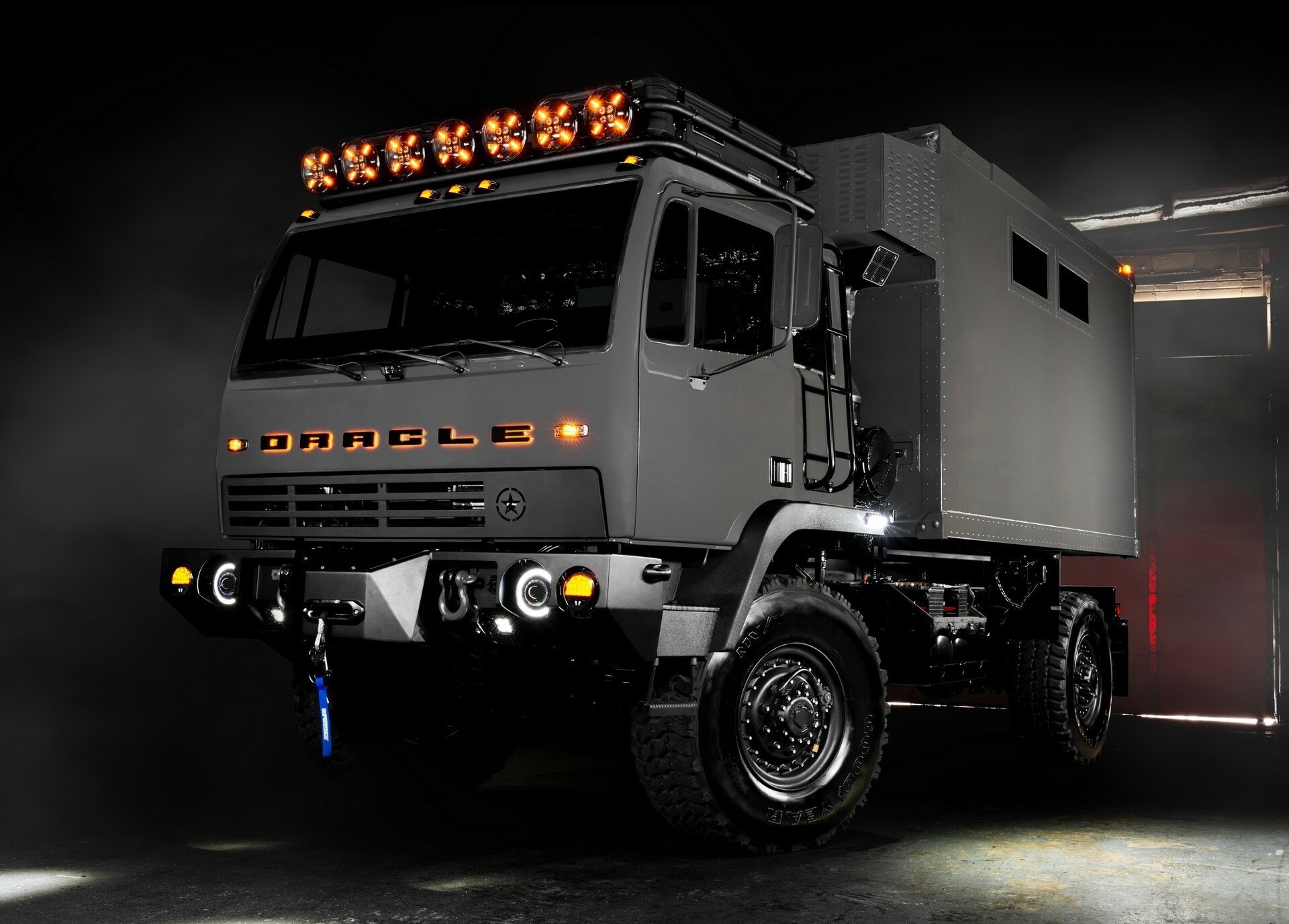 Oracle Lighting SEMA - 59