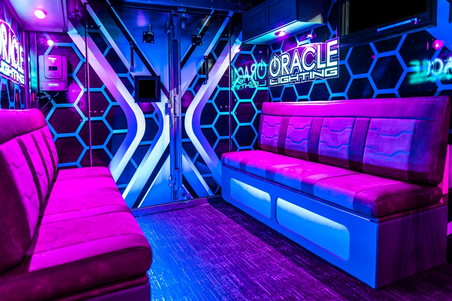Oracle Lighting SEMA - 62