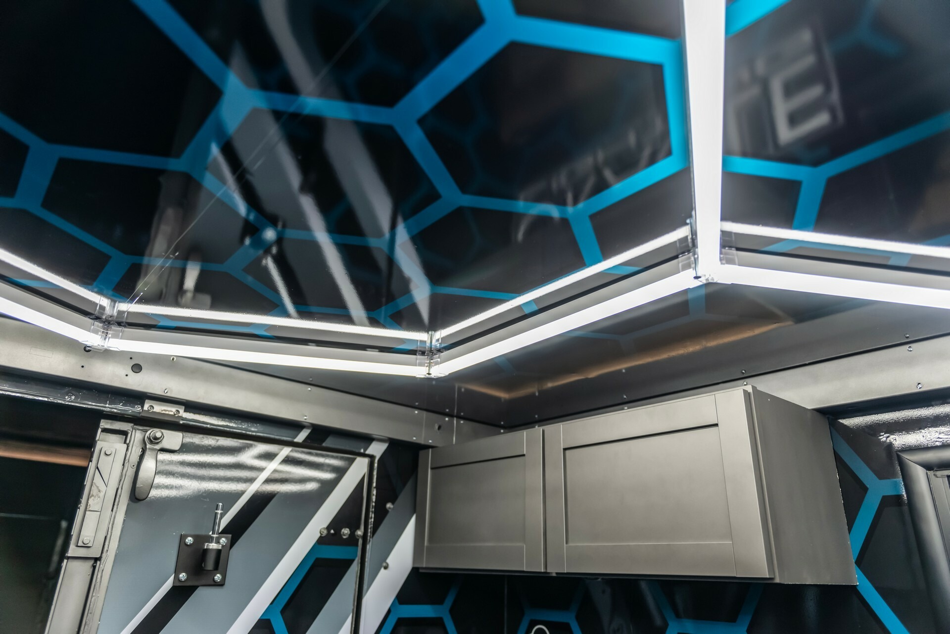 Oracle Lighting SEMA - 91