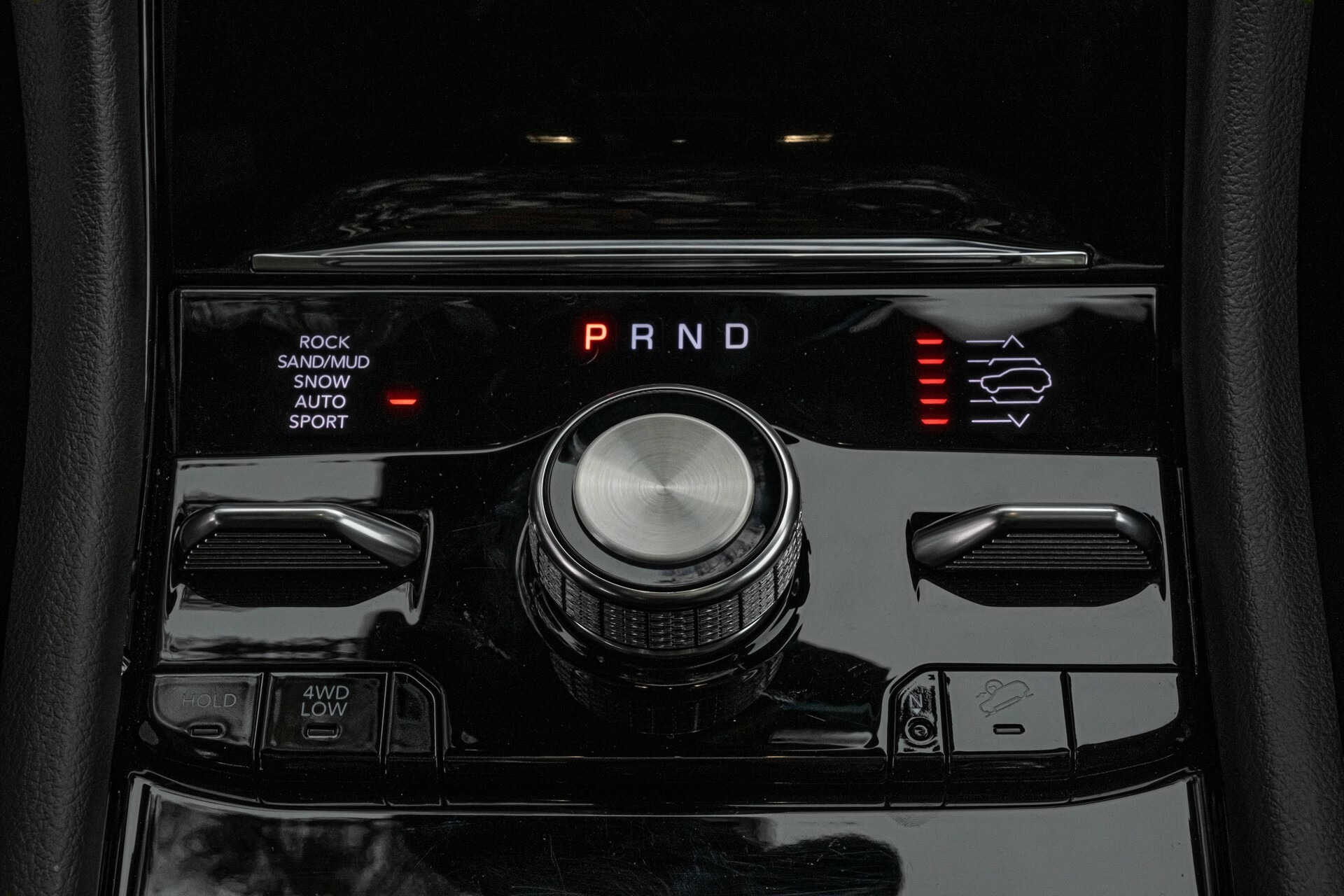2023 Jeep Grand Cherokee Overland - 51