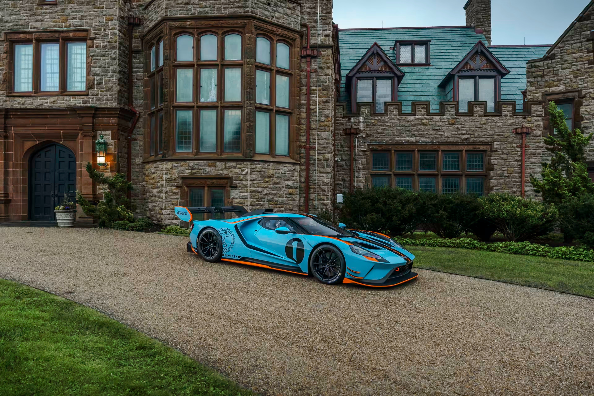 Ford GT MkII 9