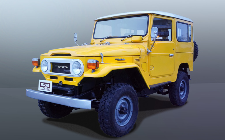 Toyota Land Cruiser 70 3