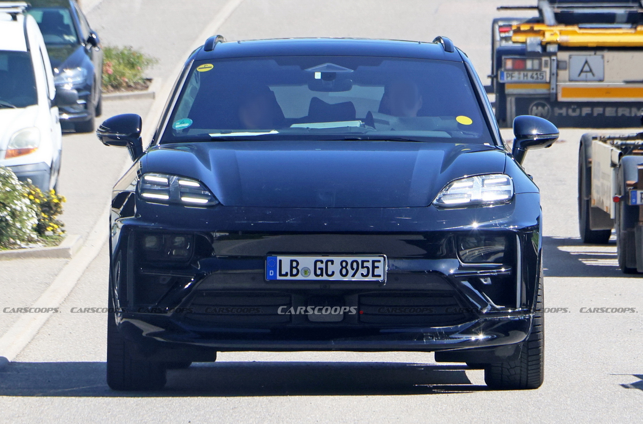 2025 Porsche Macan EV 1
