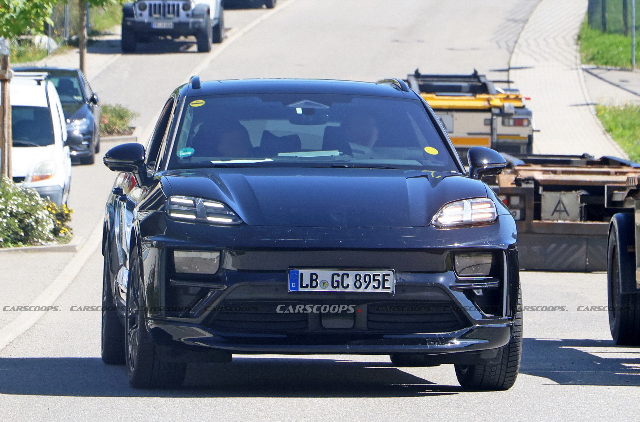 2025 Porsche Macan EV 9