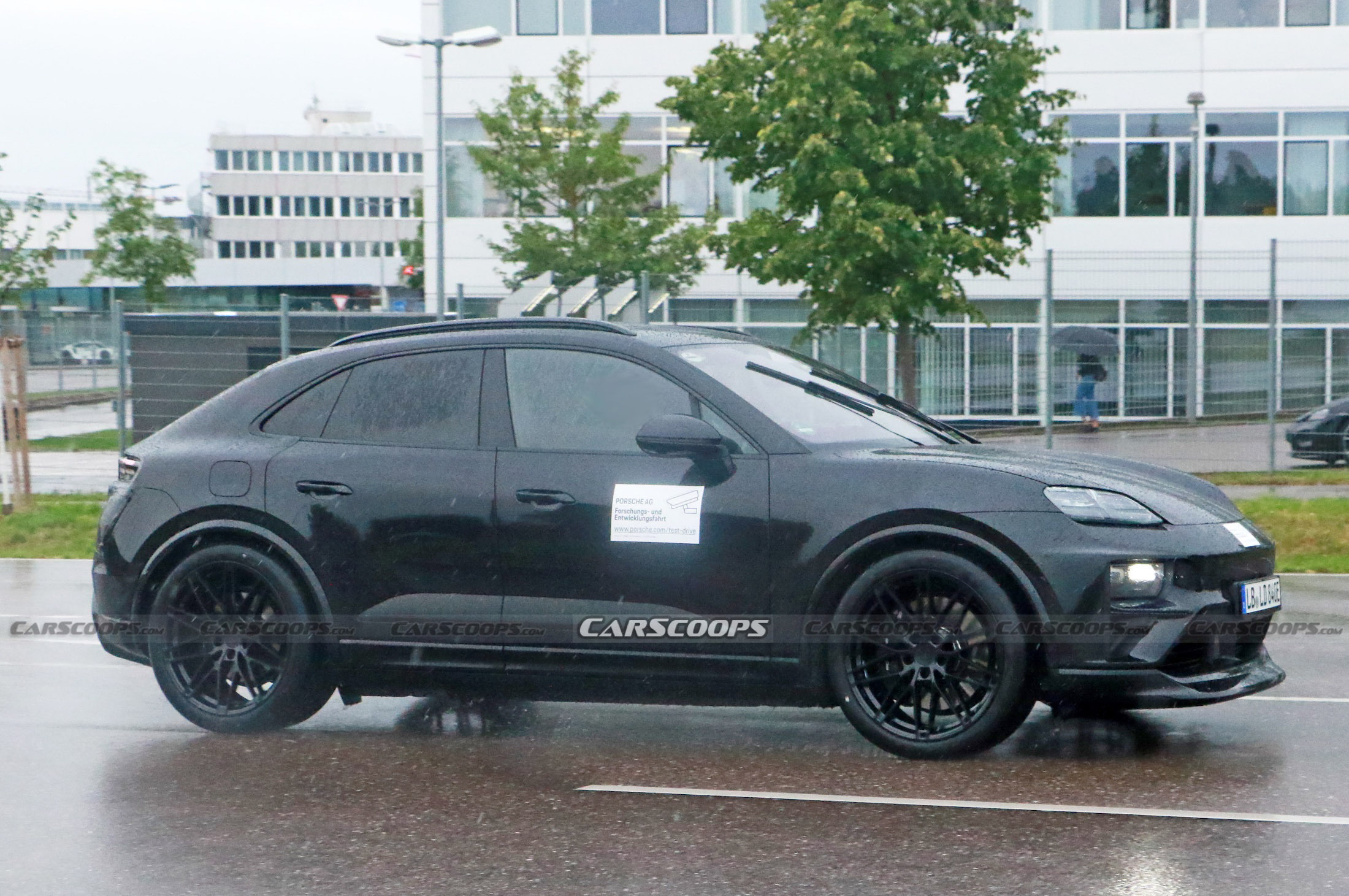 Porsche Macan EV spy shots 00005