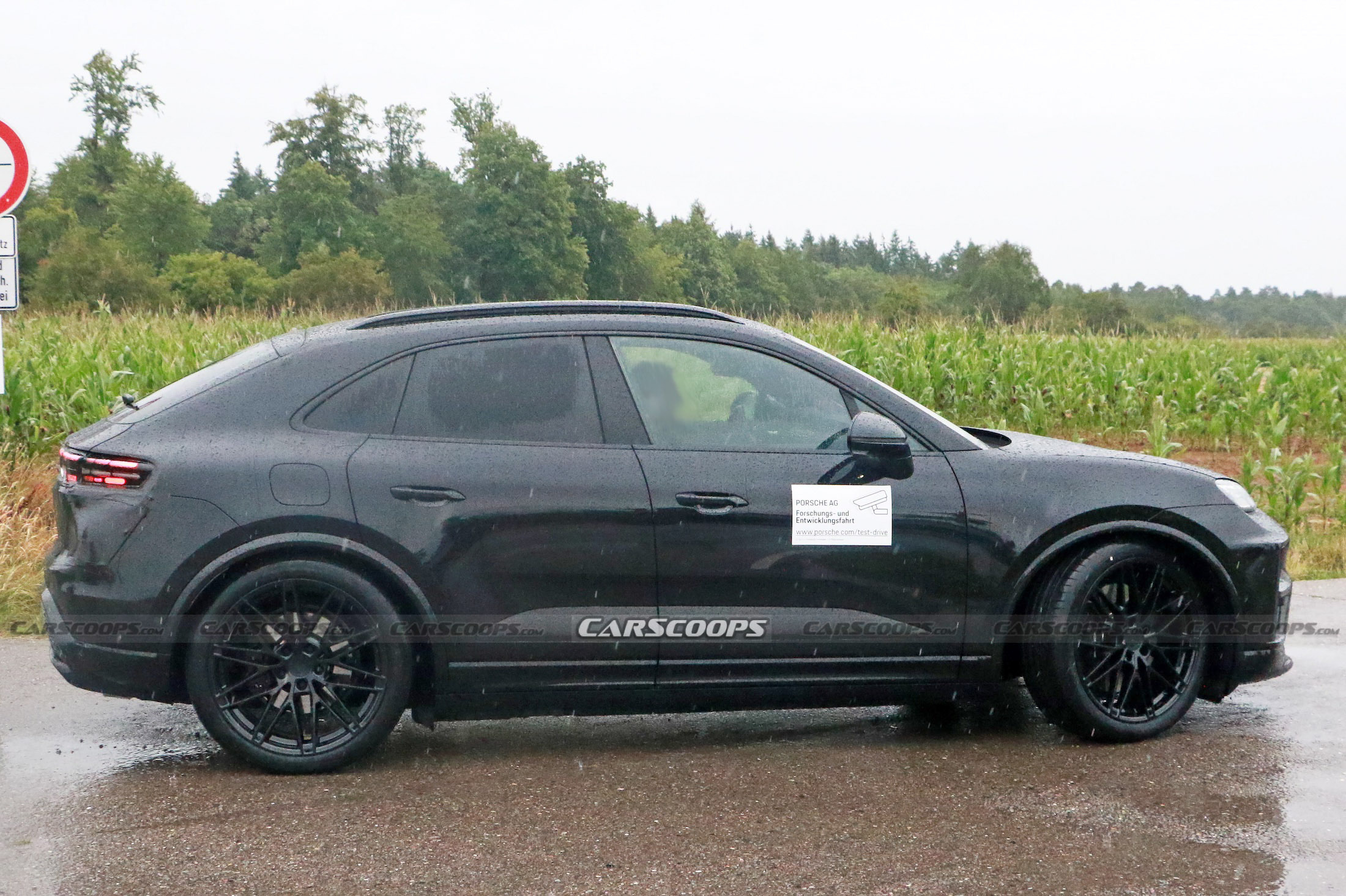 Porsche Macan EV spy shots 00018