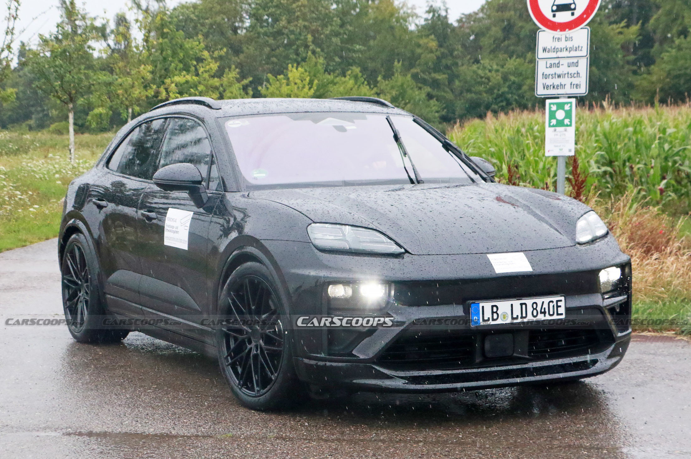 Porsche Macan EV spy shots 00022