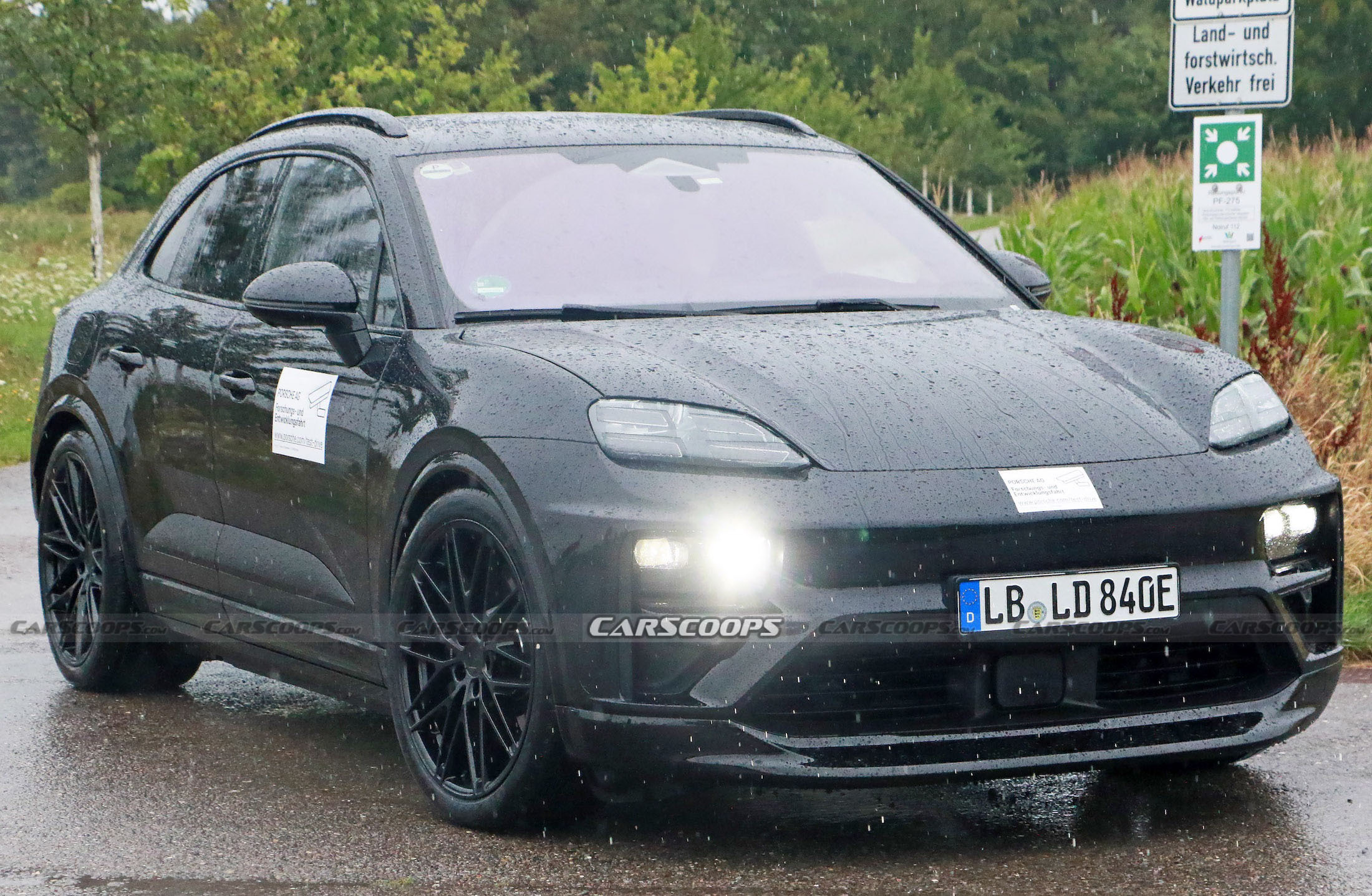 Porsche Macan EV spy shots 00024