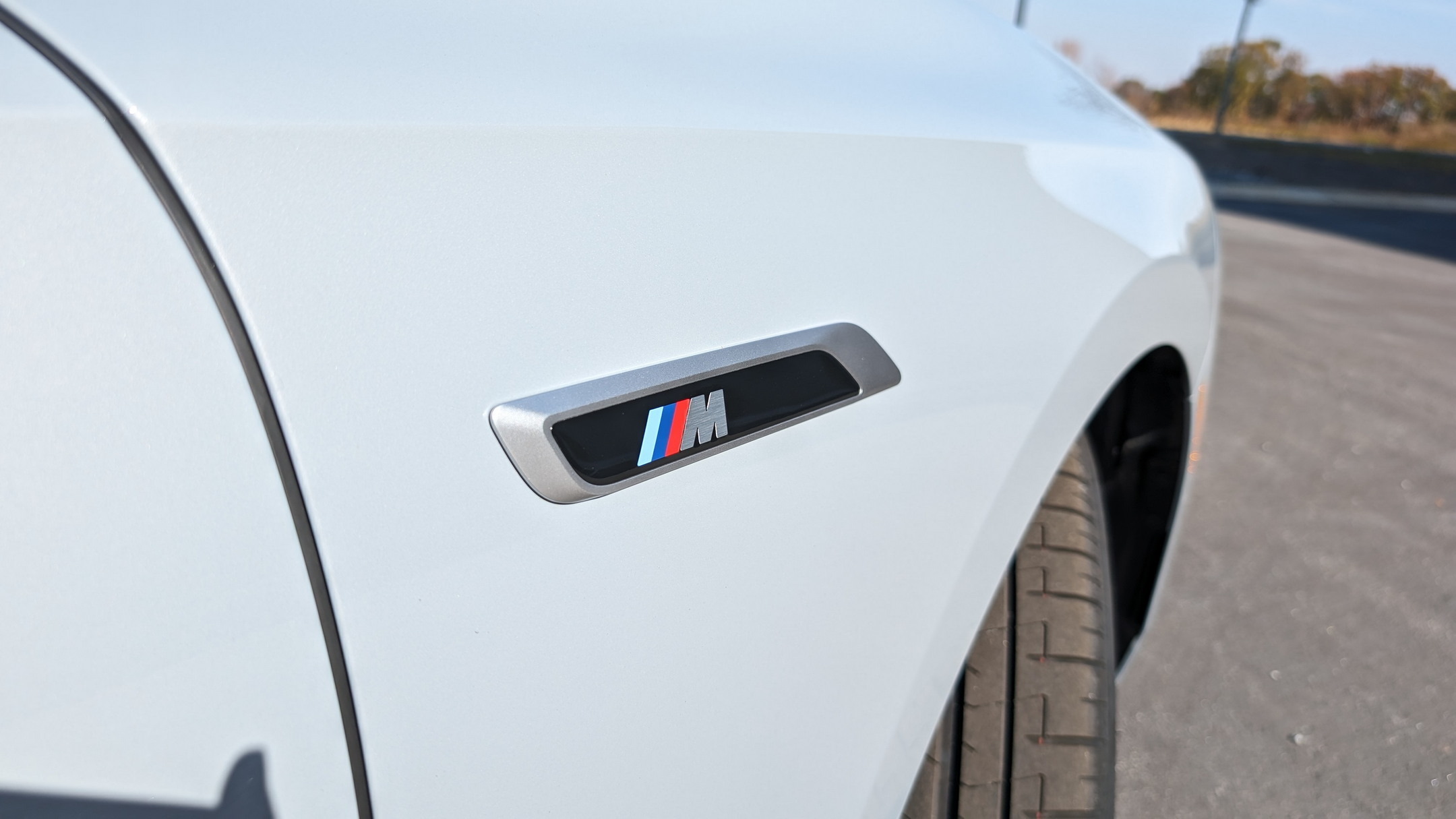 BMW i7 M70 Stephen Rivers for Carscoops 50