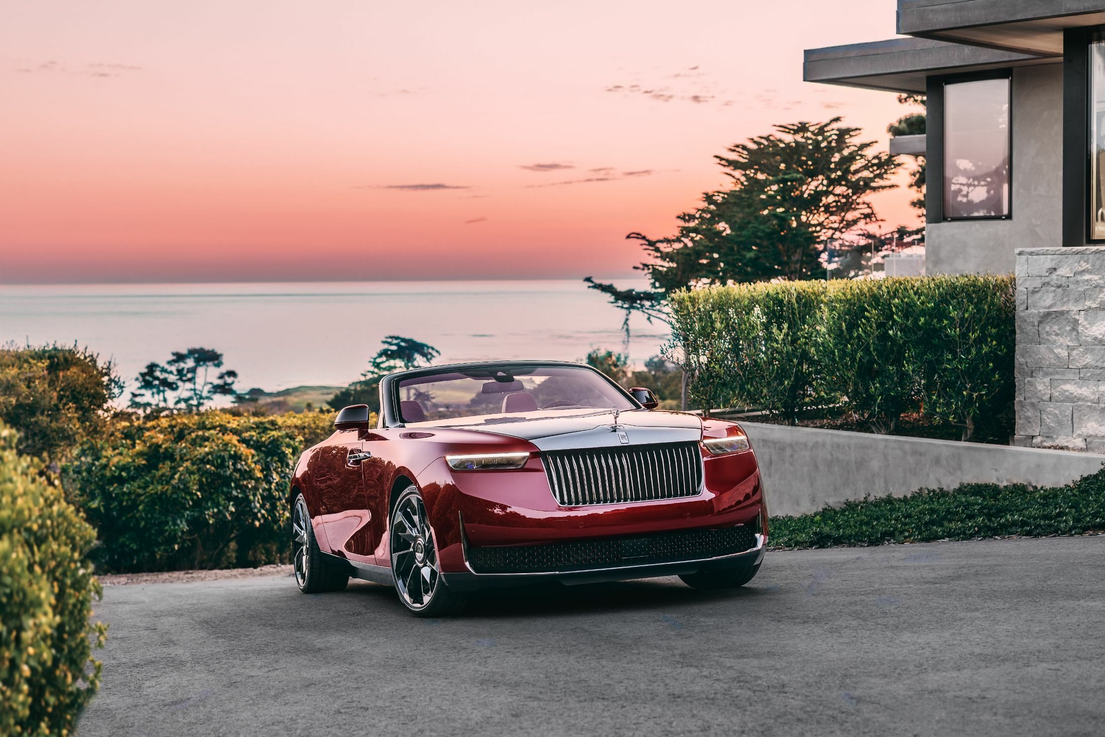 Rolls-Royce La Rose Noire Droptail (1)