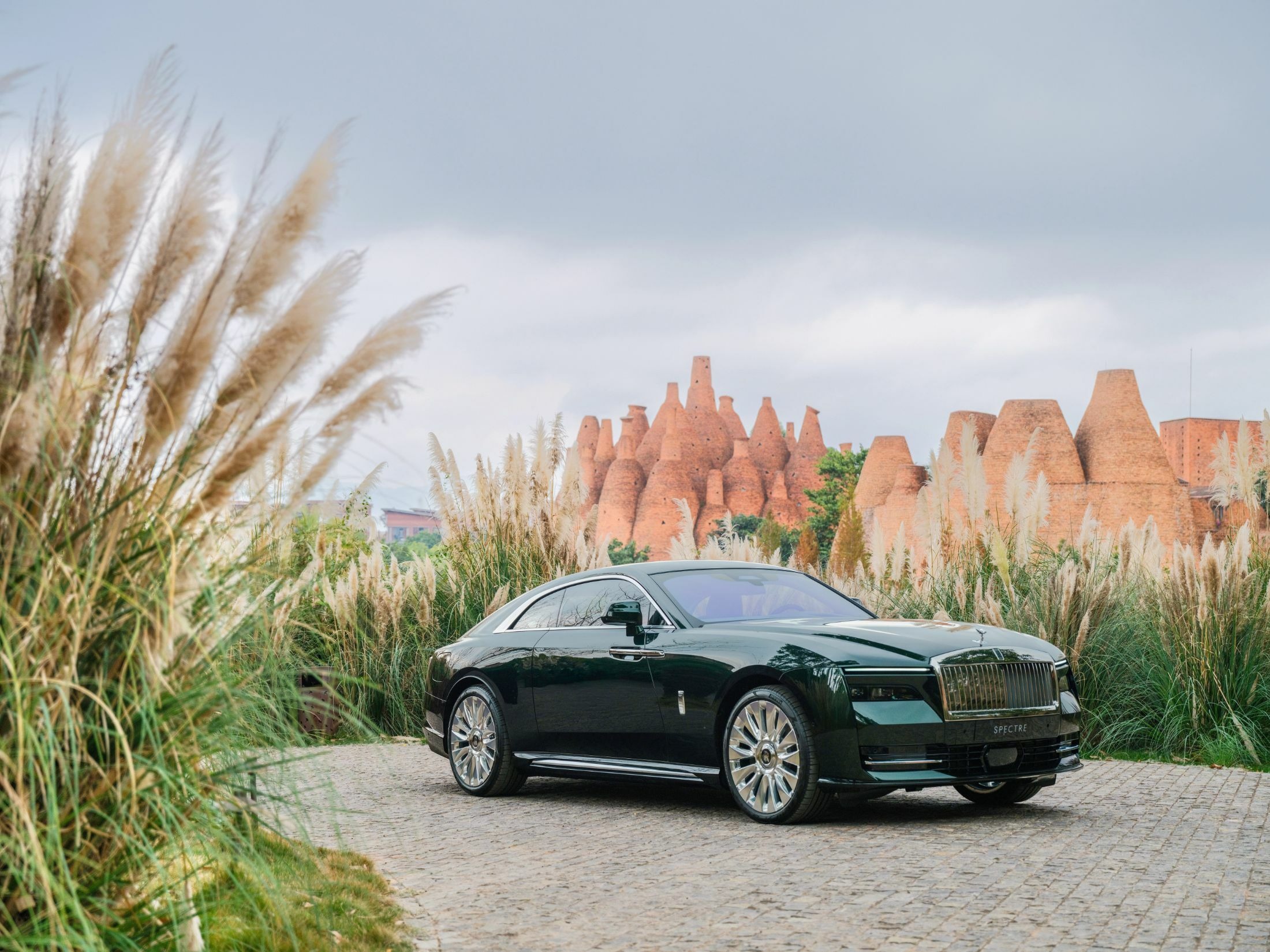 Rolls-Royce Spectre (3)