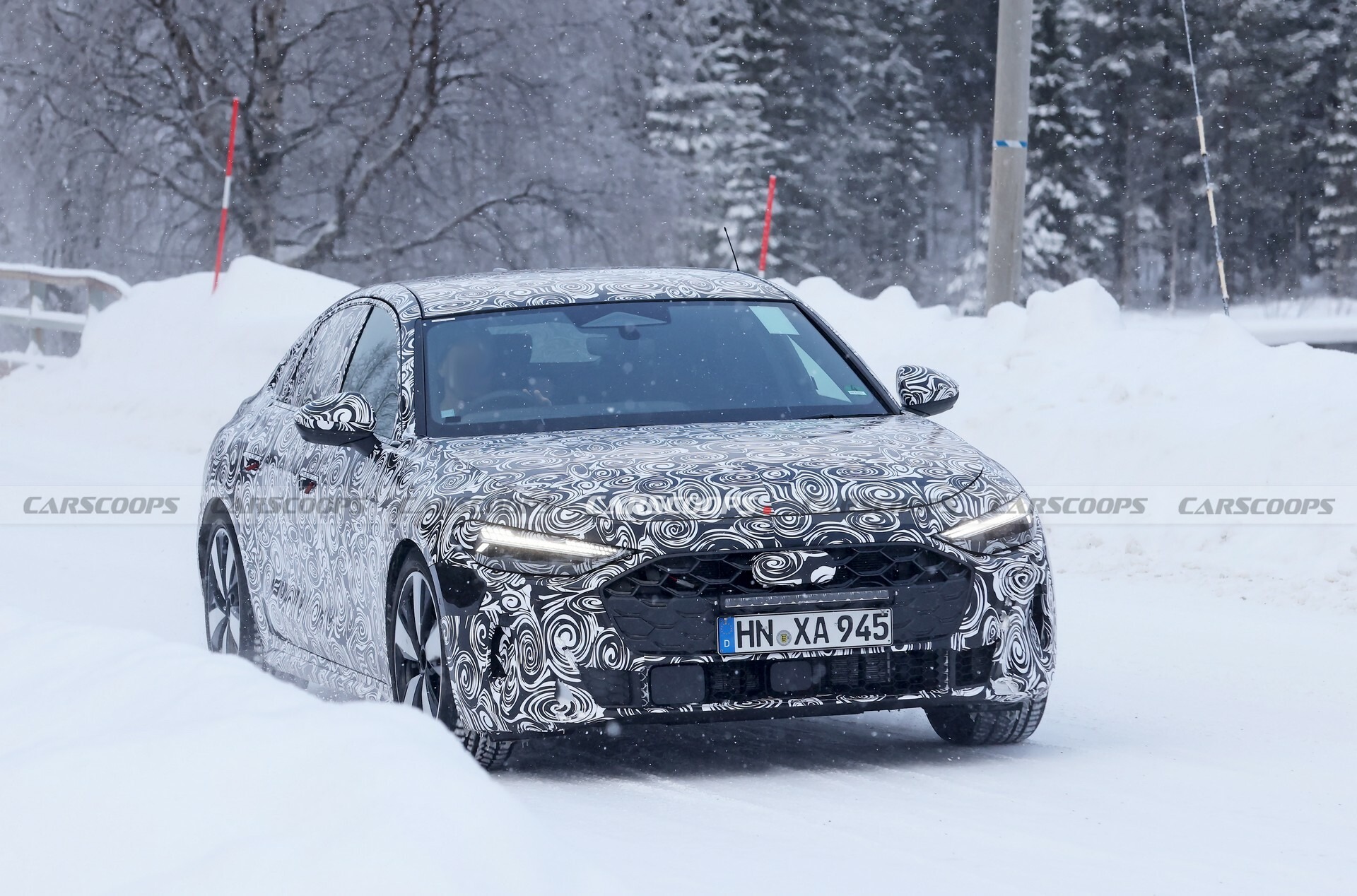 2025 Audi S5 Sportback 02013 1