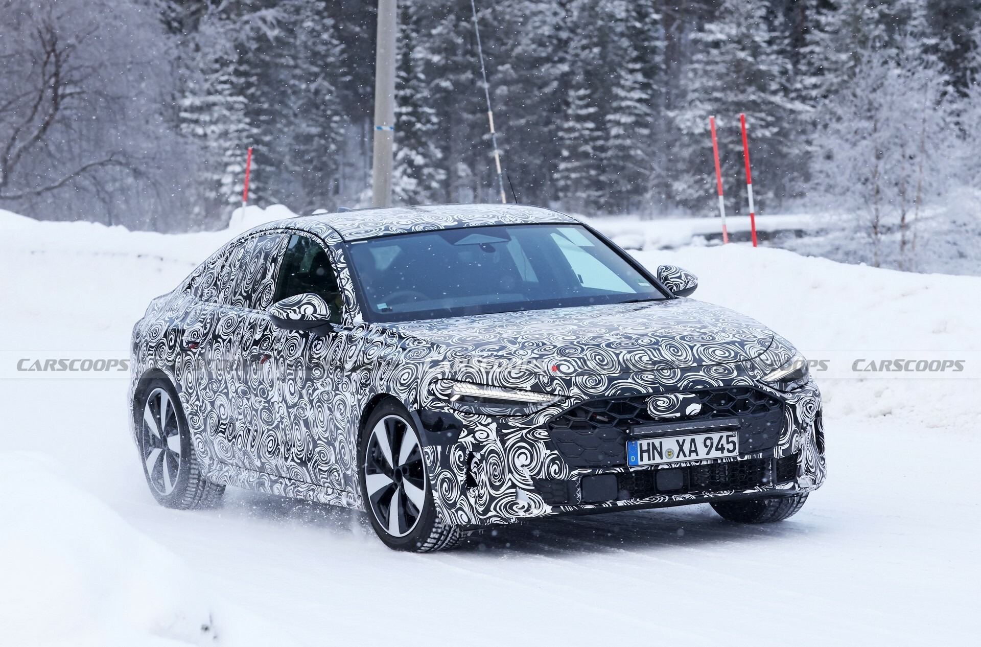 2025 Audi S5 Sportback 02013 2