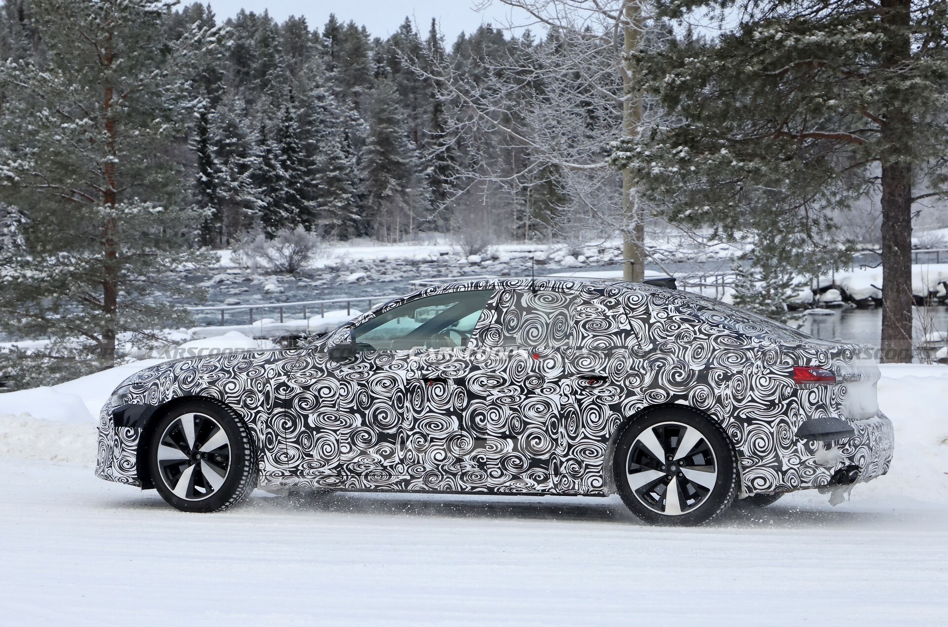 2025 Audi S5 Sportback 02013 21