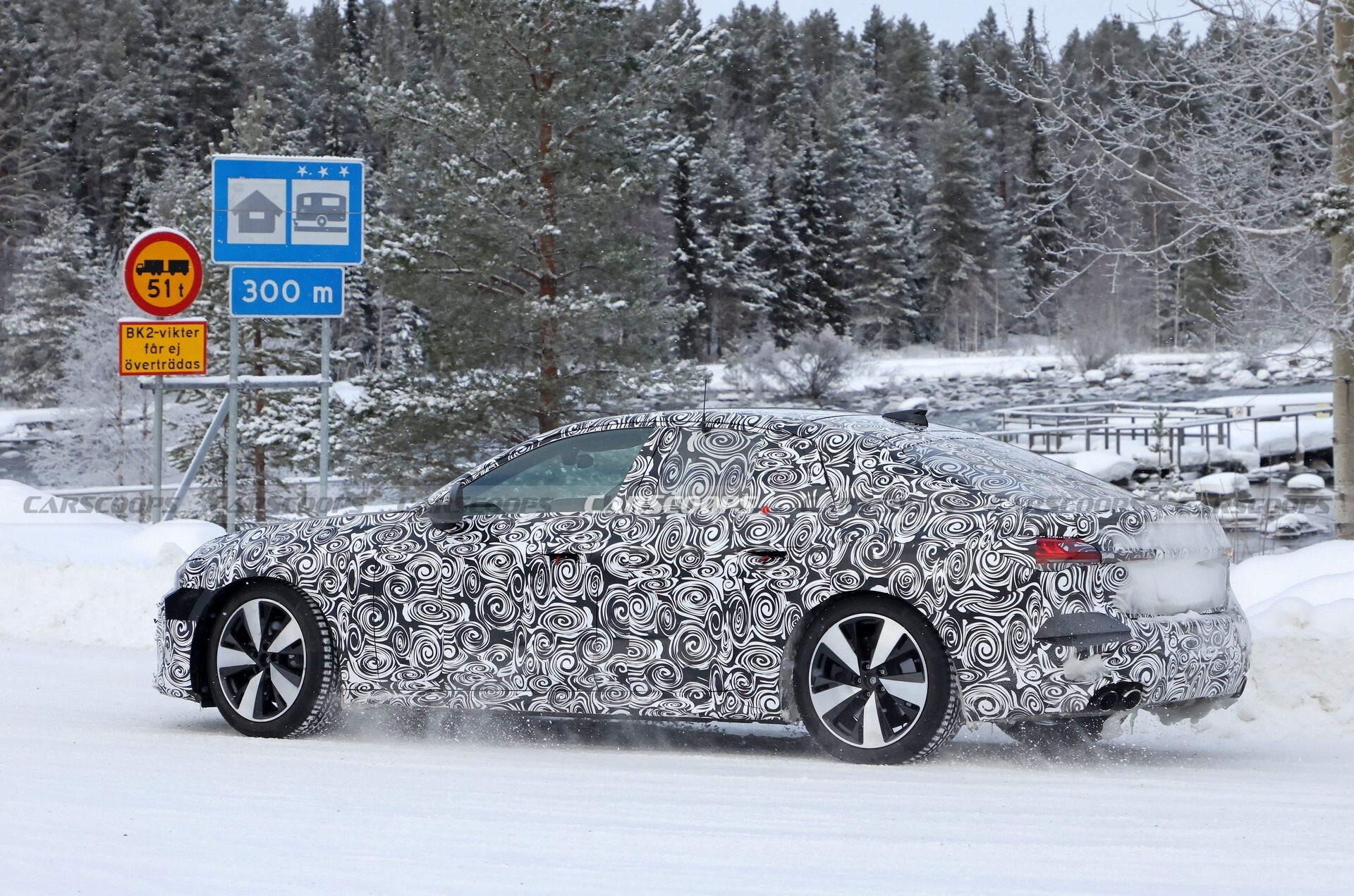 2025 Audi S5 Sportback 02013 22