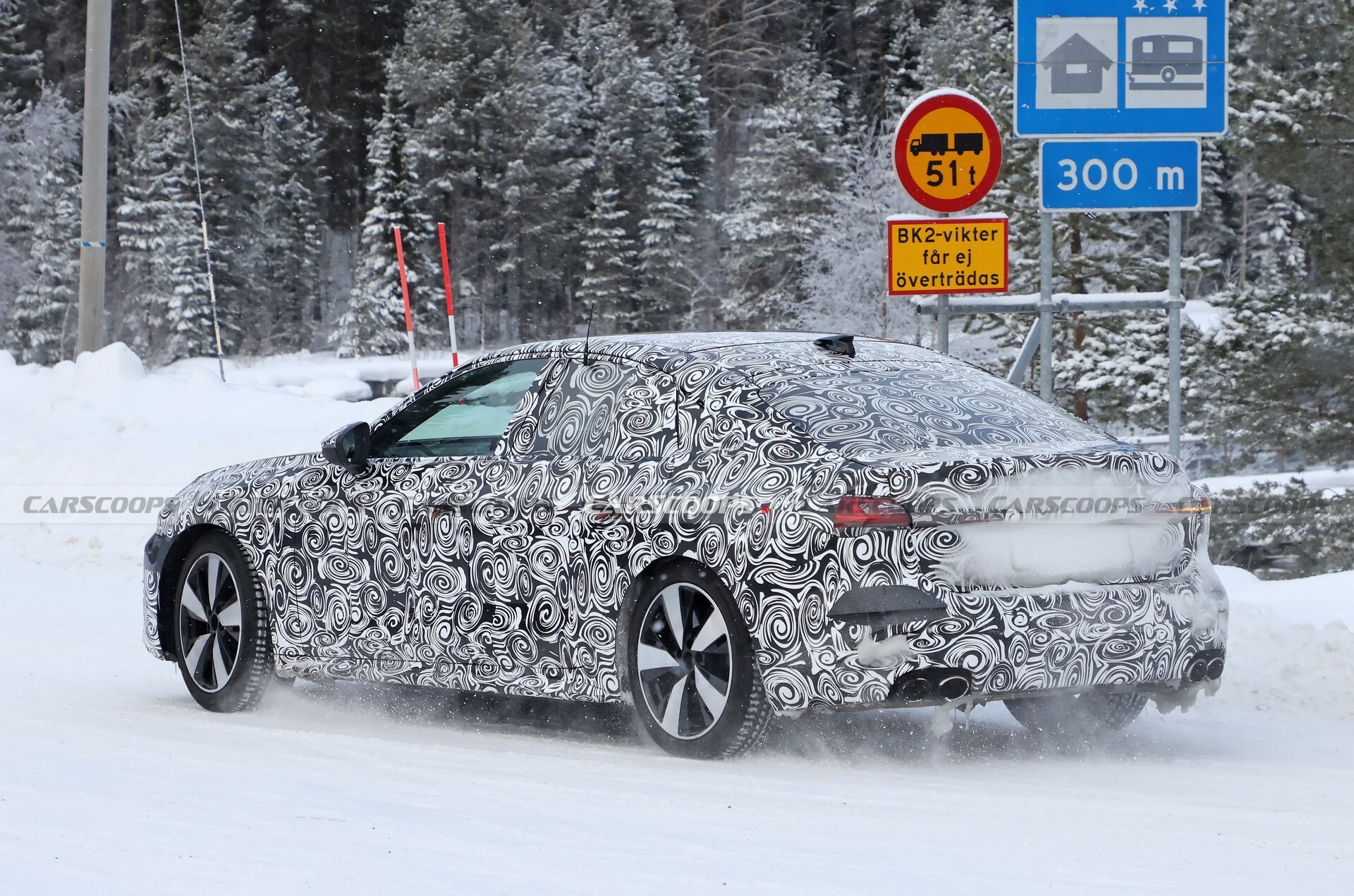 2025 Audi S5 Sportback 02013 24