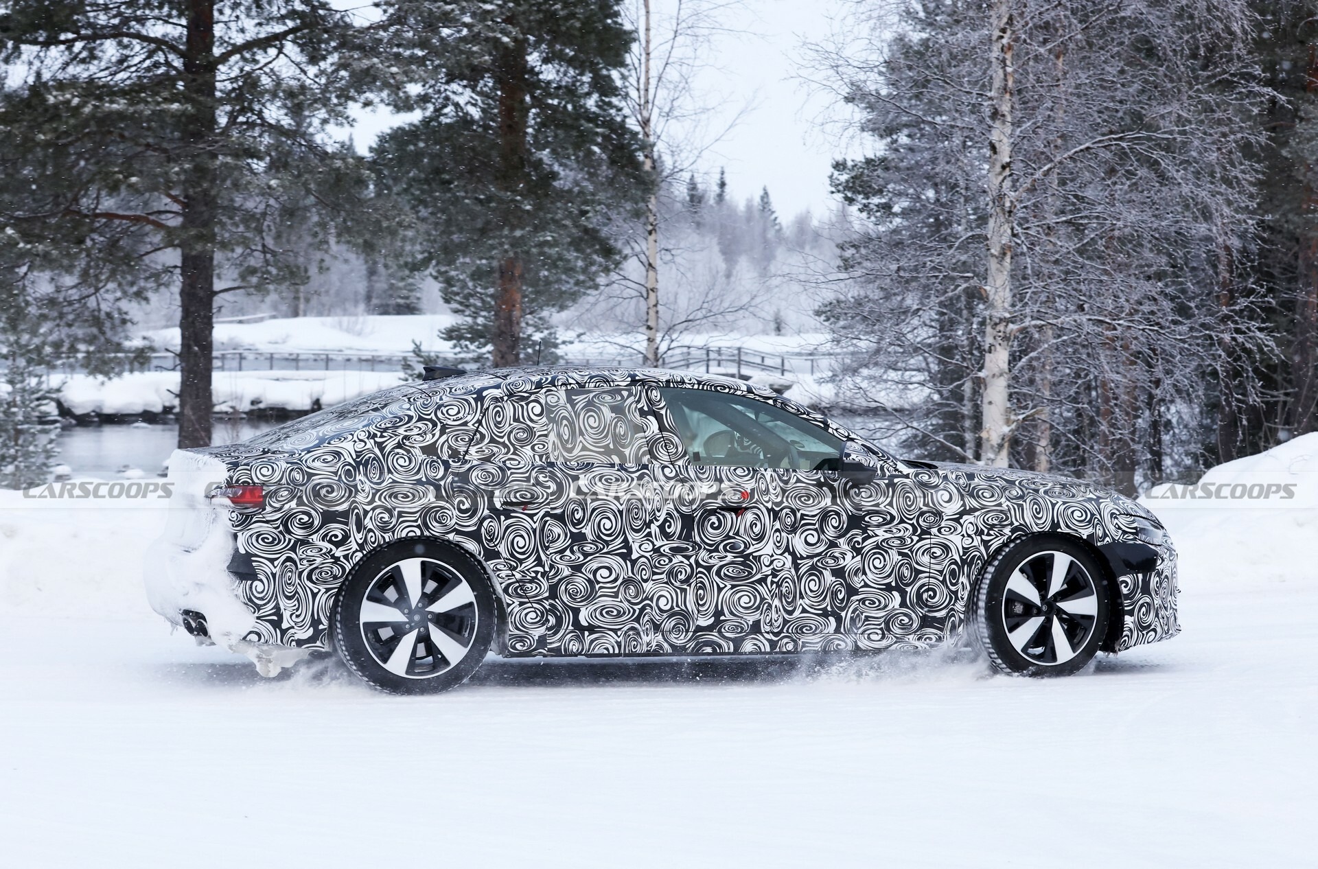 2025 Audi S5 Sportback 02013 7