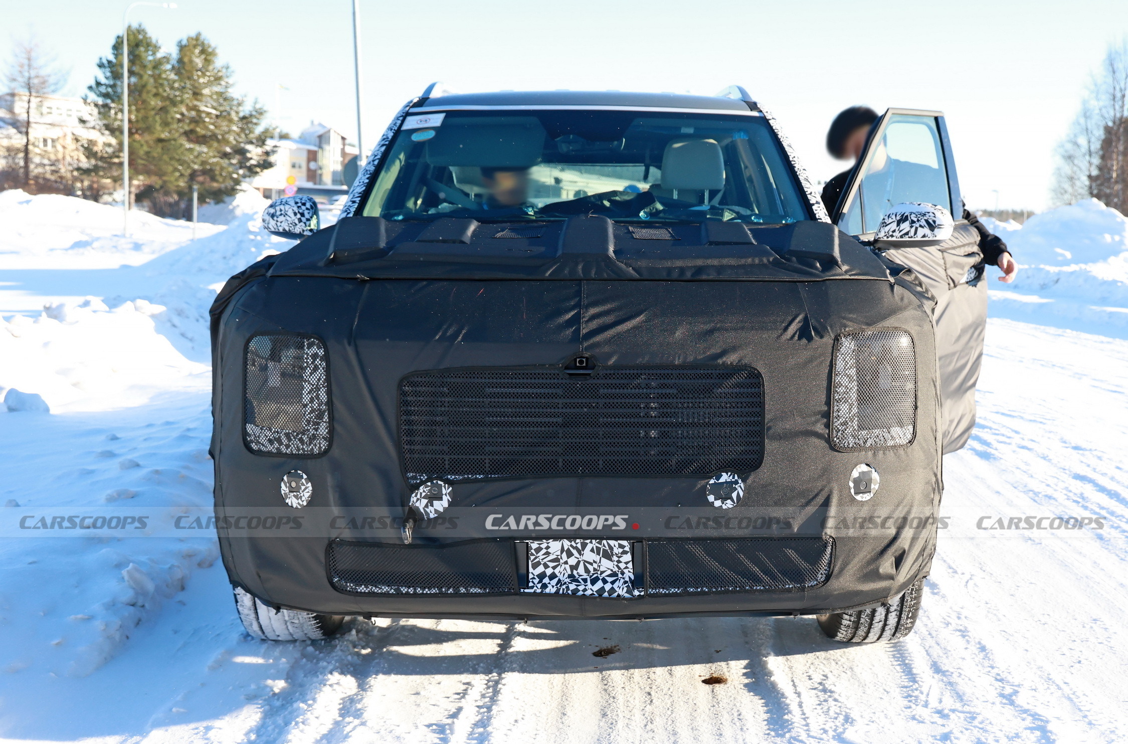 2026 Hyundai Palisade INS-OUT 13Carscoops