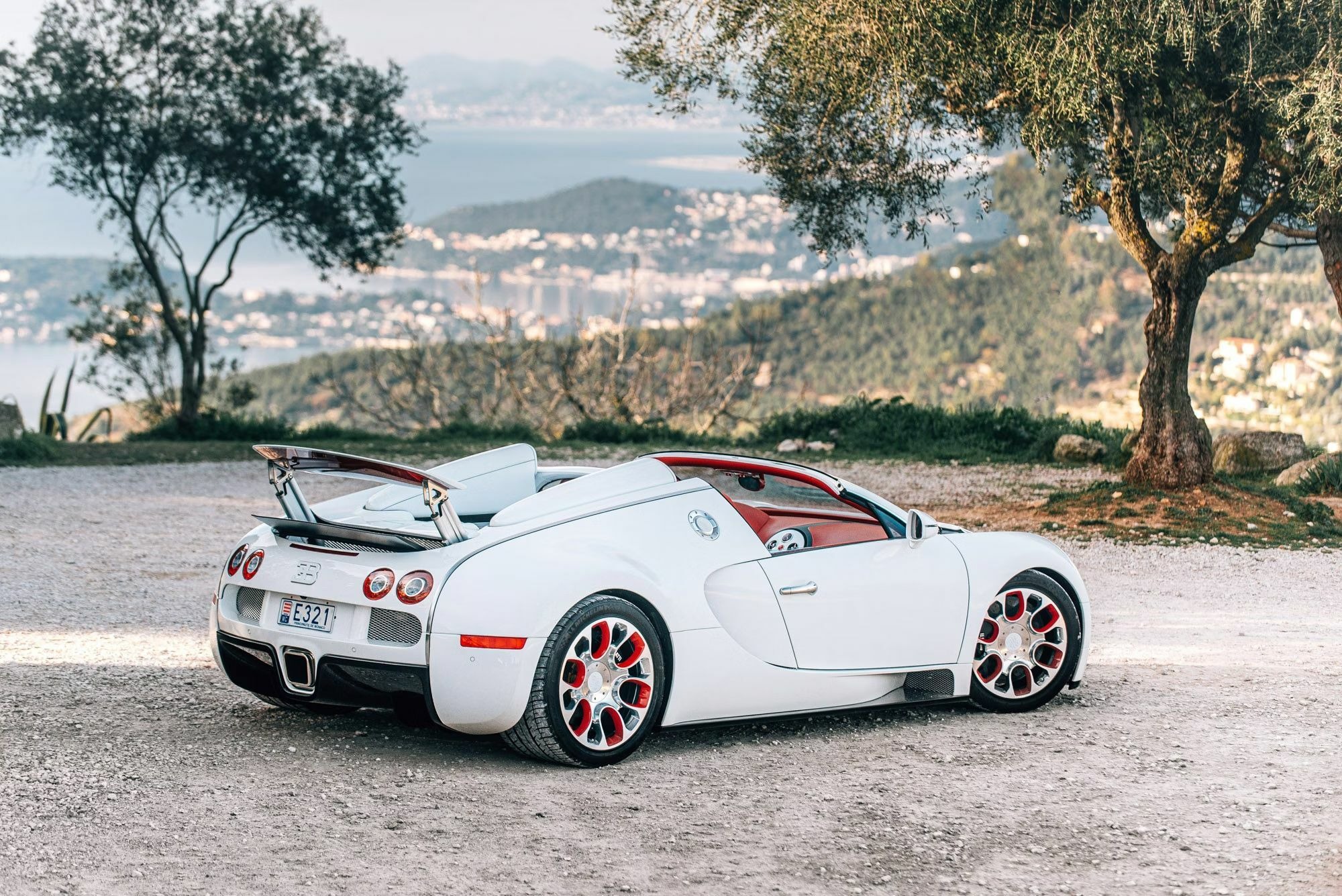 Bugatti Veyron Grand Sport Wei Long 4_result