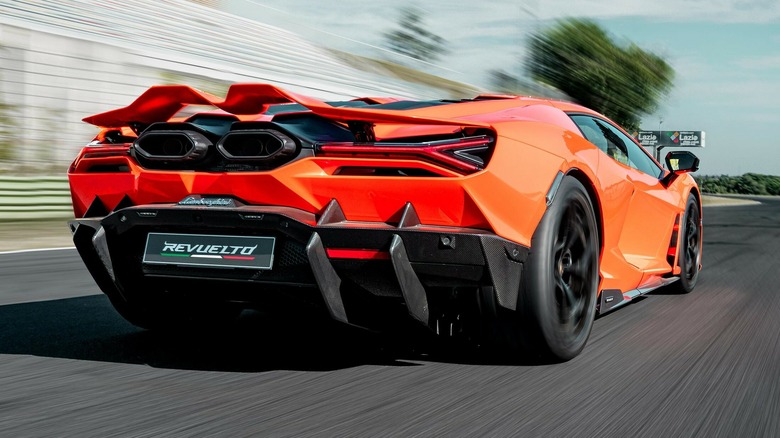 Lamborghini Revuelto track testing by Andrea Caldarelli (3)s