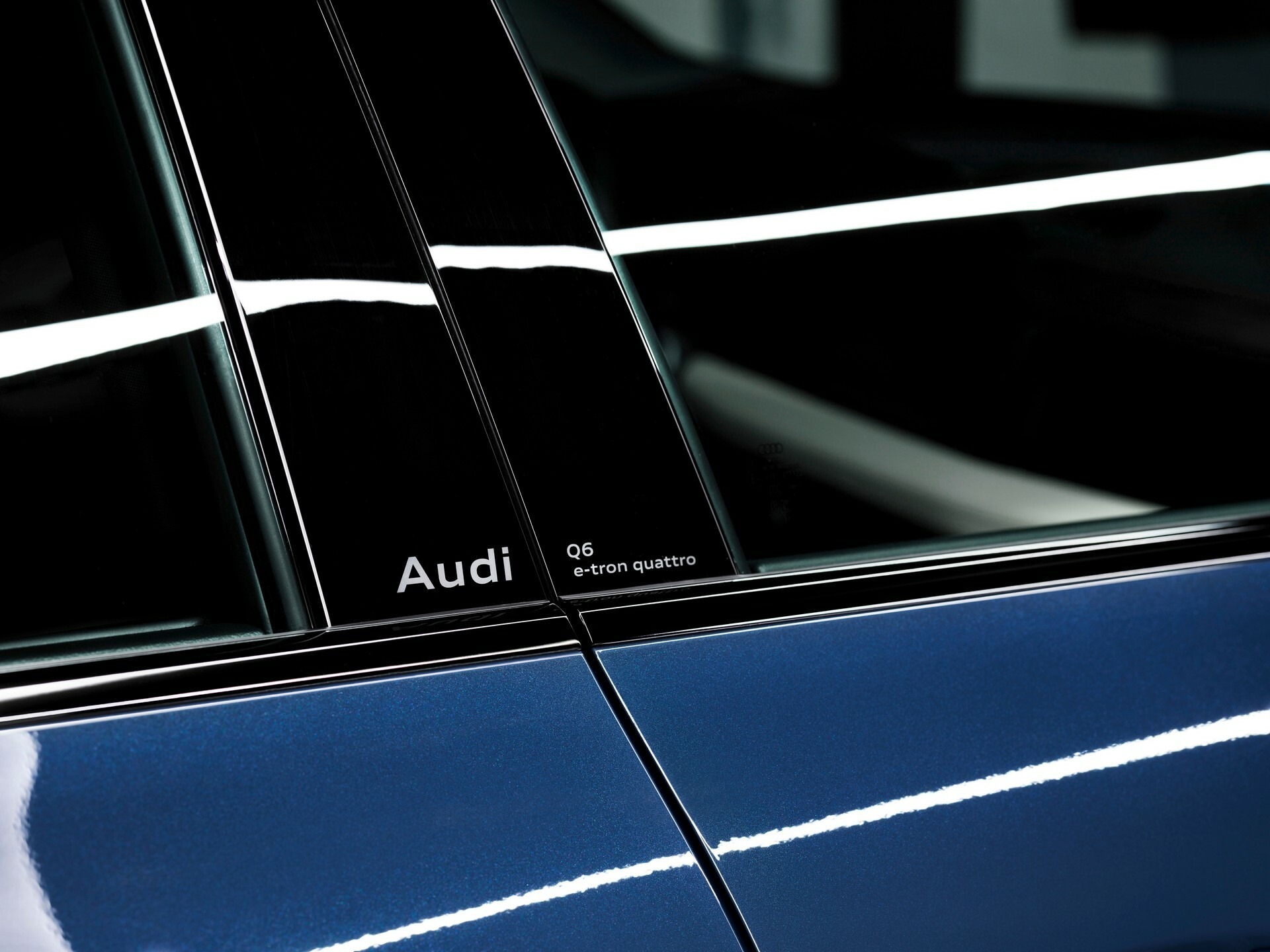 2025 Audi Q6 e-tron 03018 26