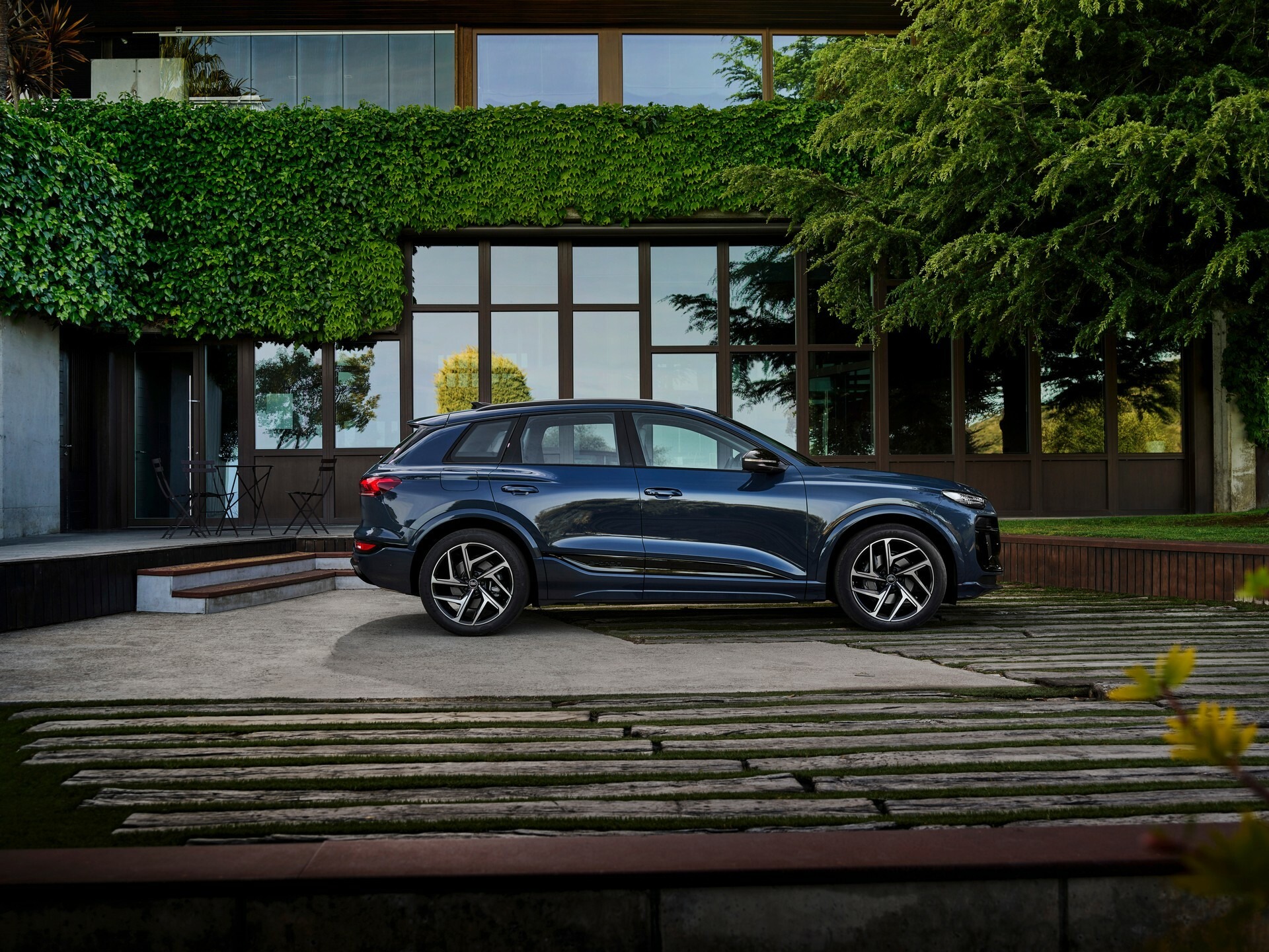 2025 Audi Q6 e-tron 03018 29