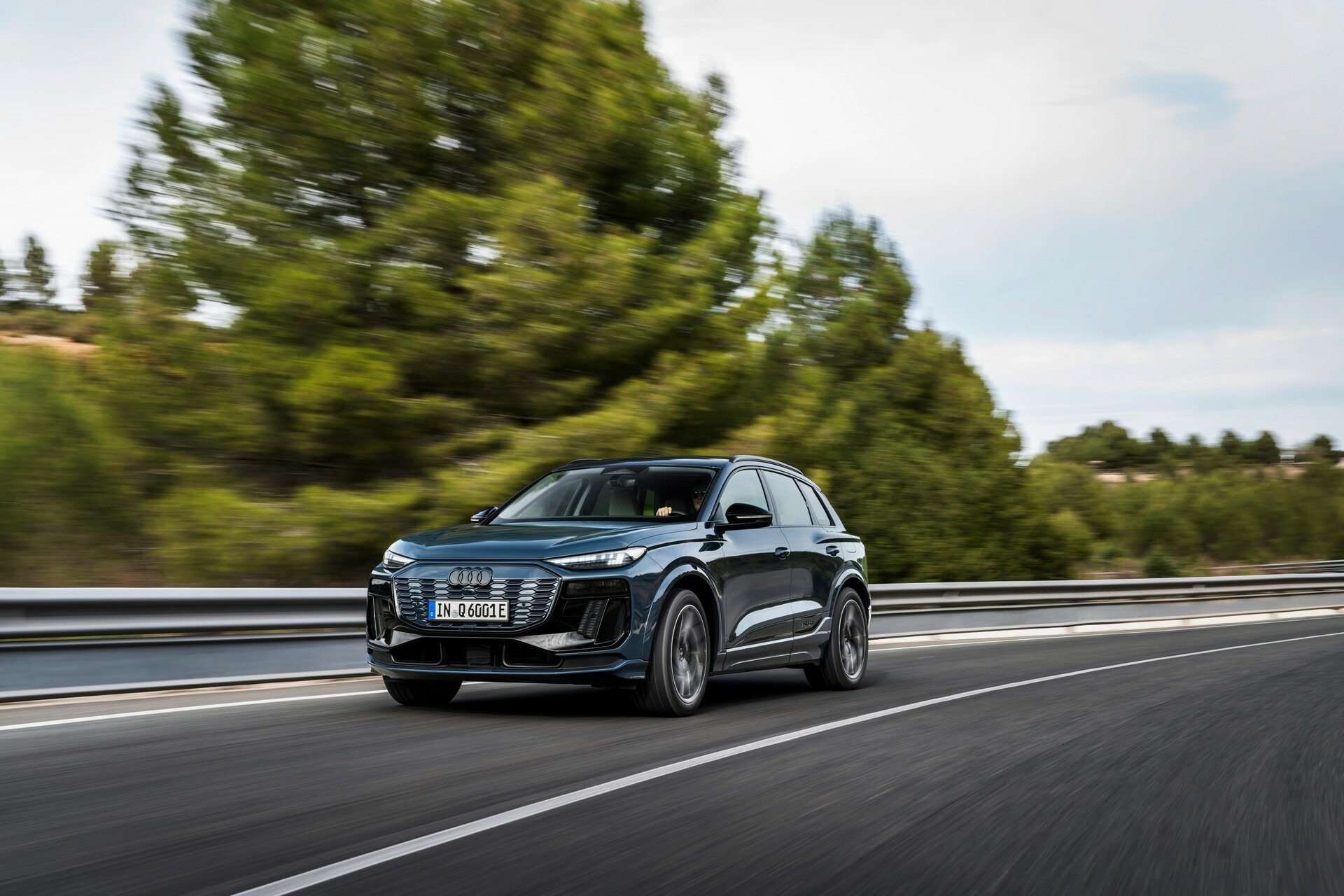 2025 Audi Q6 e-tron 03018 50