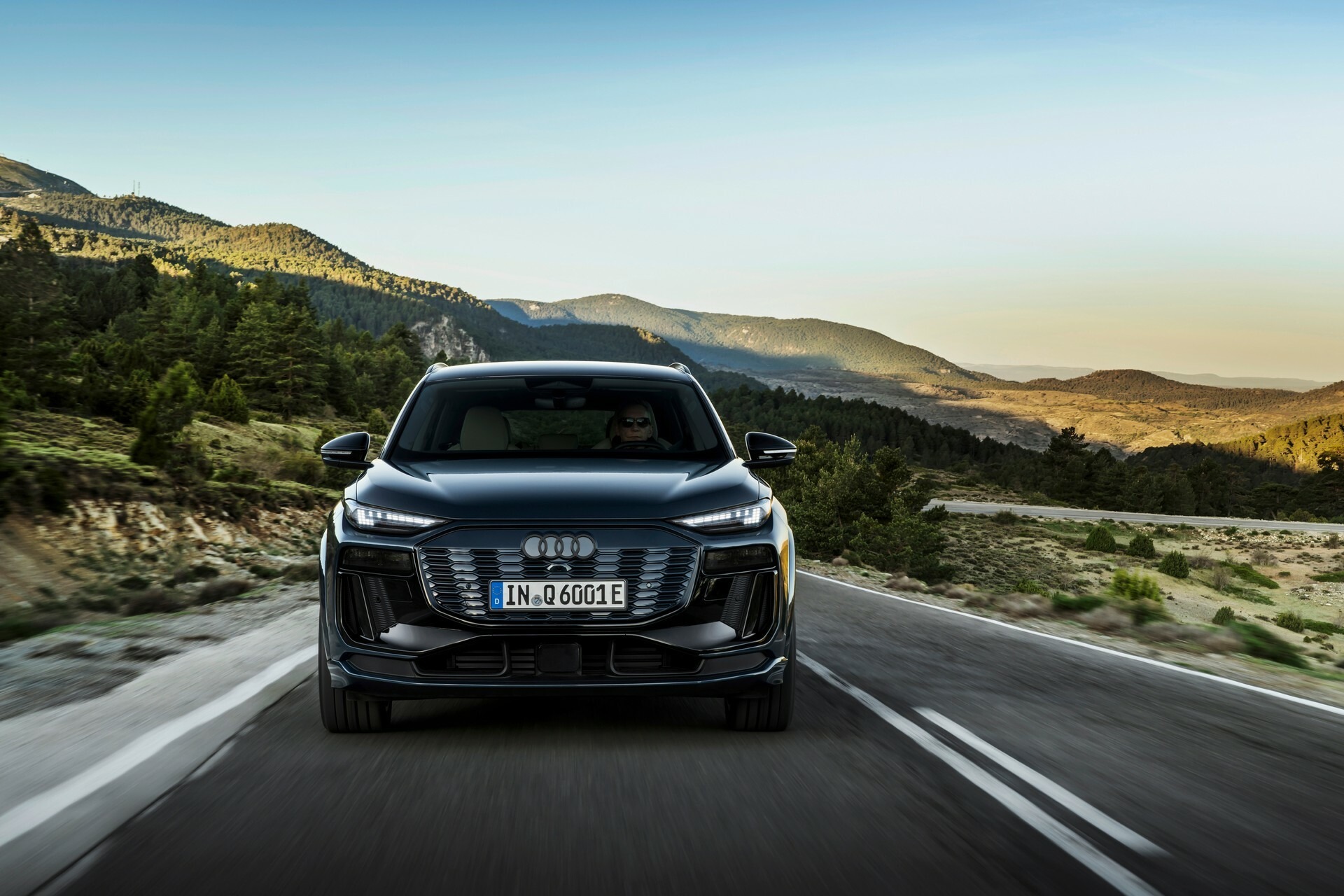2025 Audi Q6 e-tron 03018 54