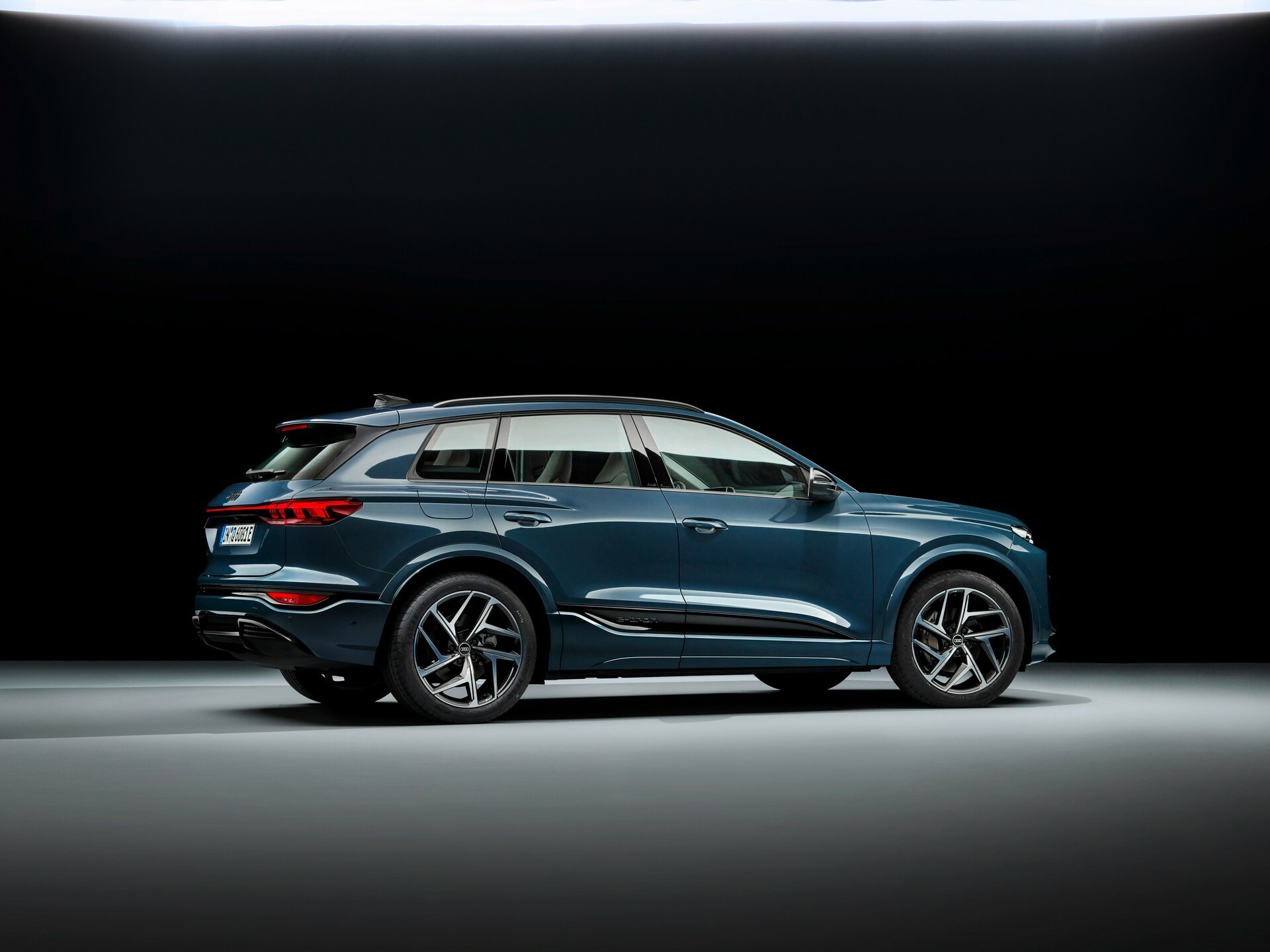 2025 Audi Q6 e-tron 03018 62