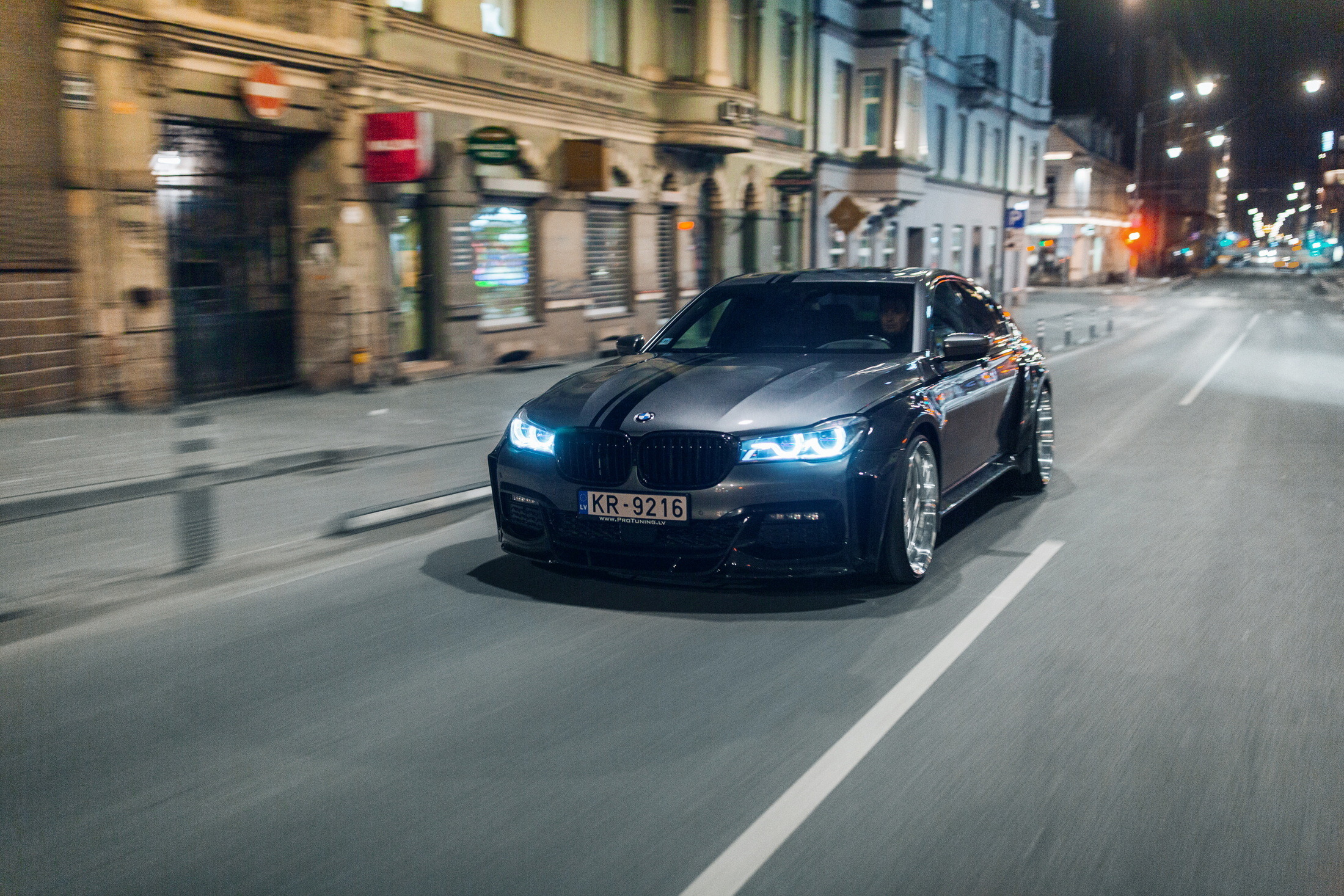 BMW 7-Series G11 Tuning (20)