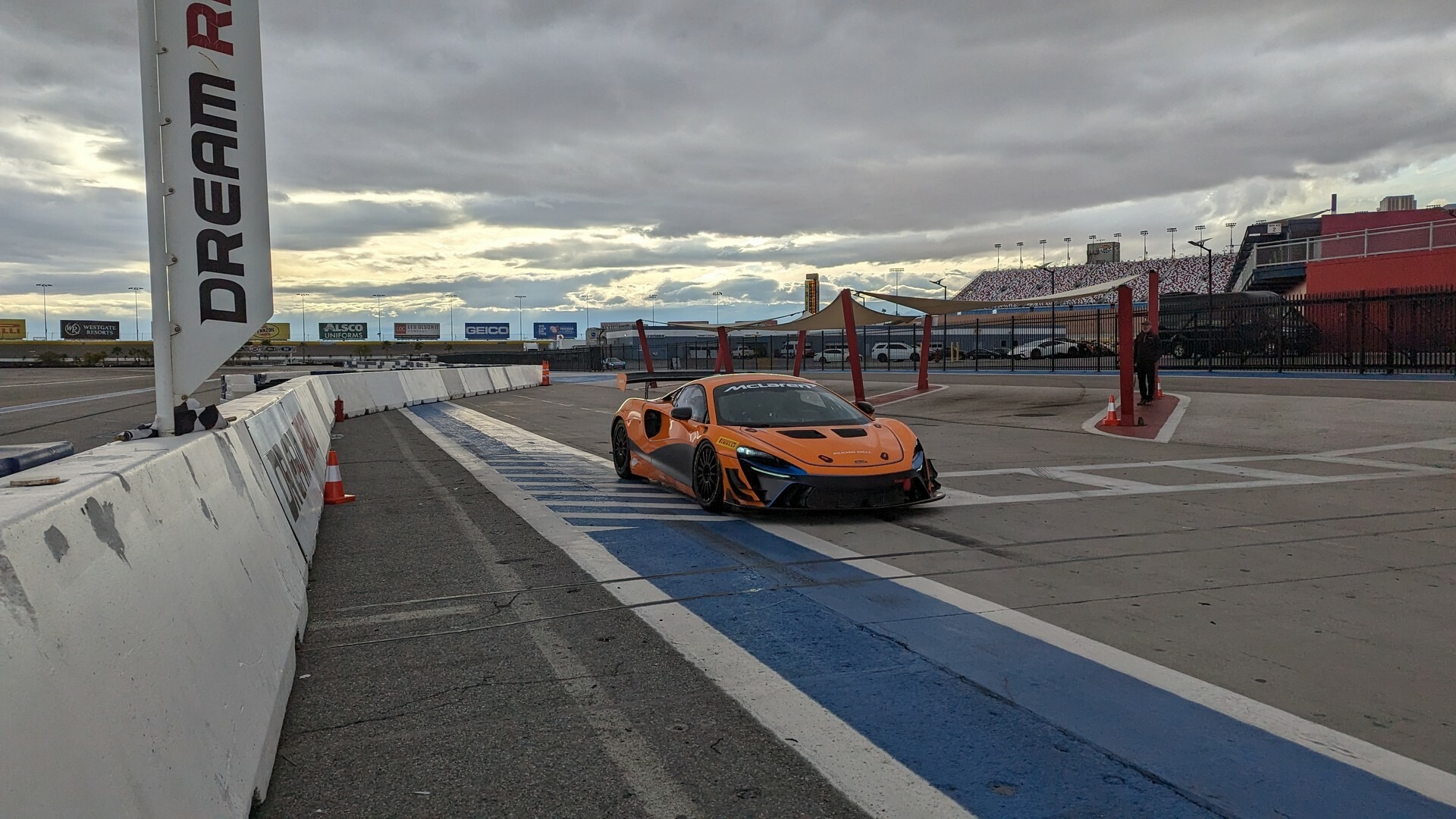 McLaren Trophy America MG CarScoops 0306 8