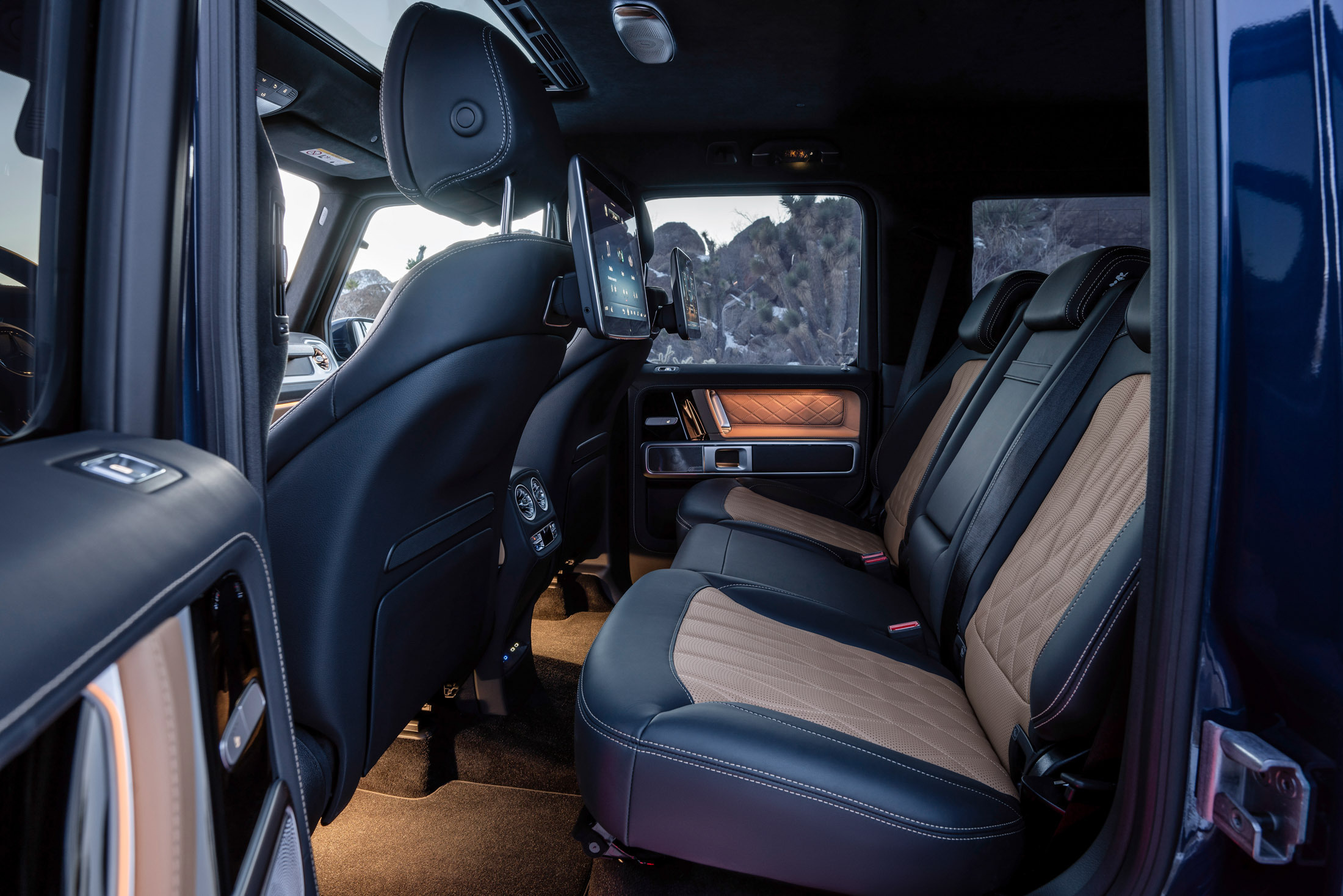 Mercedes G550 00026