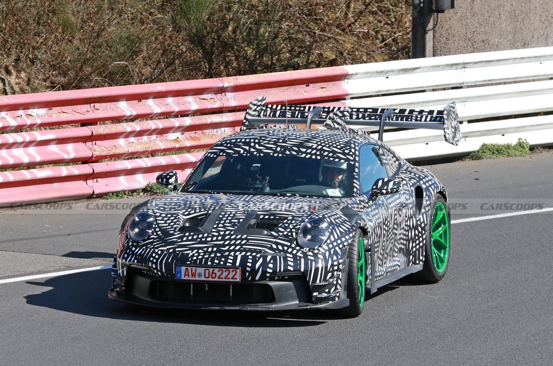 Porsche 911 GT3 RS Manthey Racing Edition 3027 2