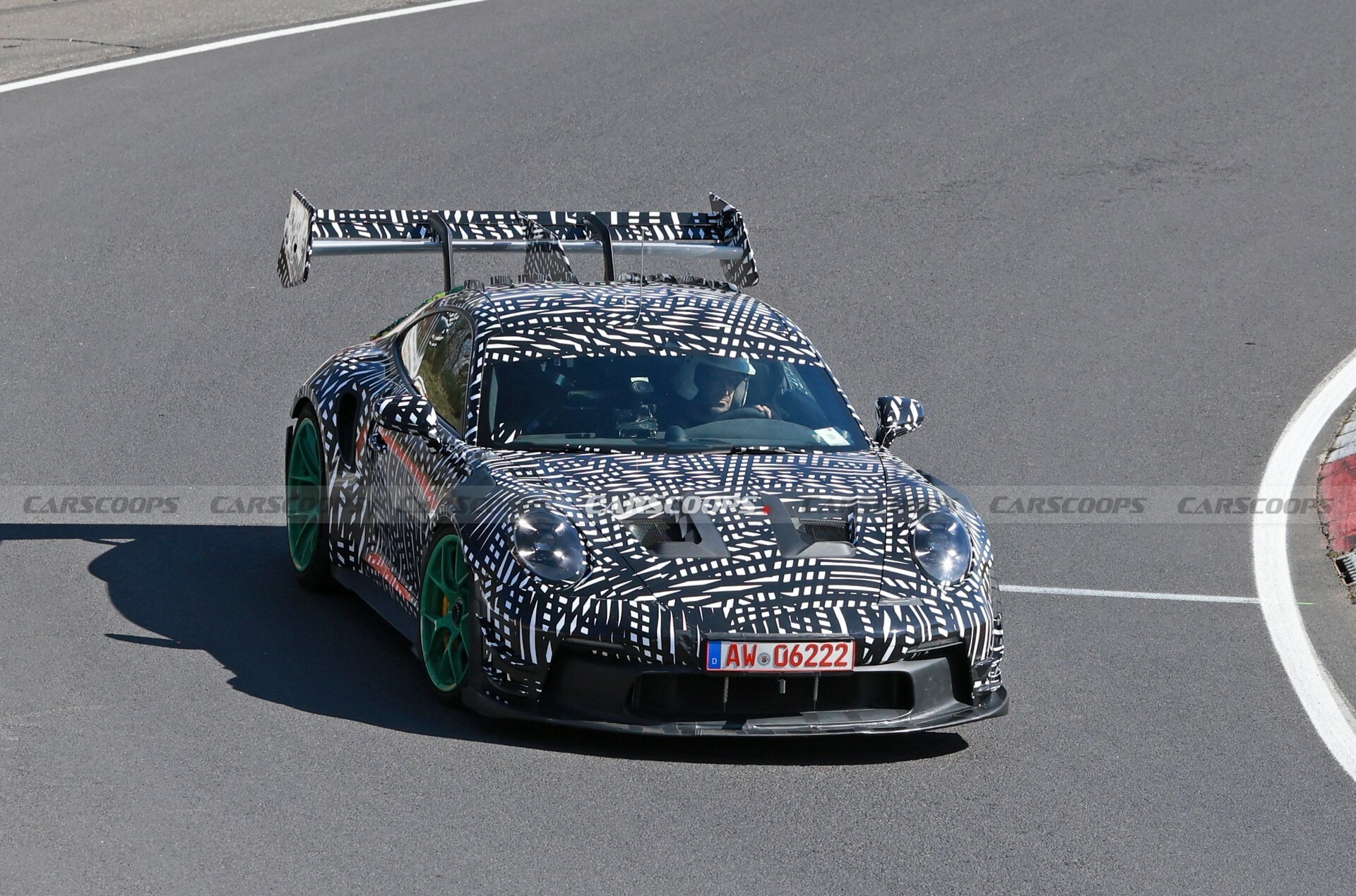 Porsche 911 GT3 RS Manthey Racing Edition 3027 4