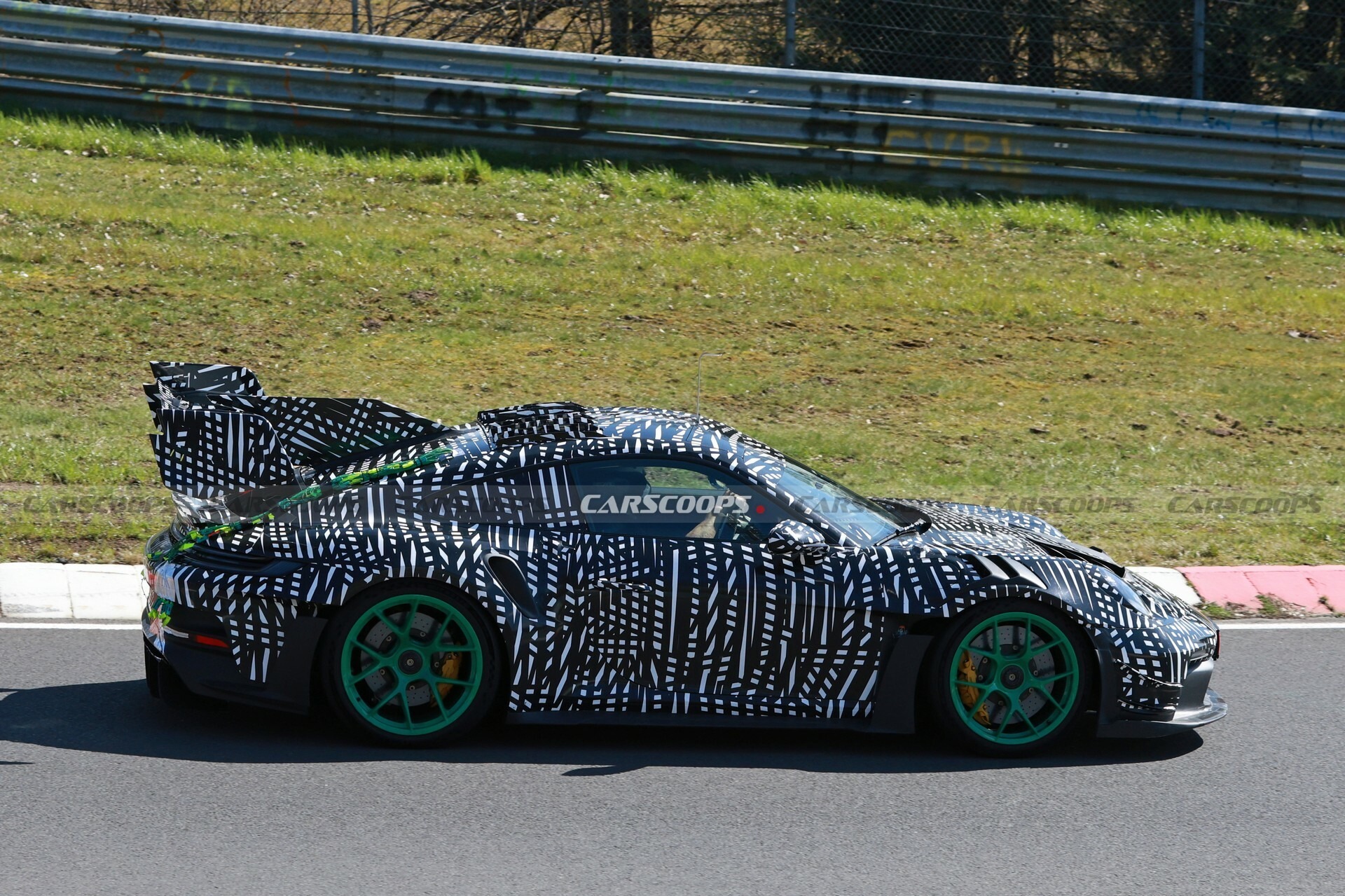 Porsche 911 GT3 RS Manthey Racing Edition 3027 8