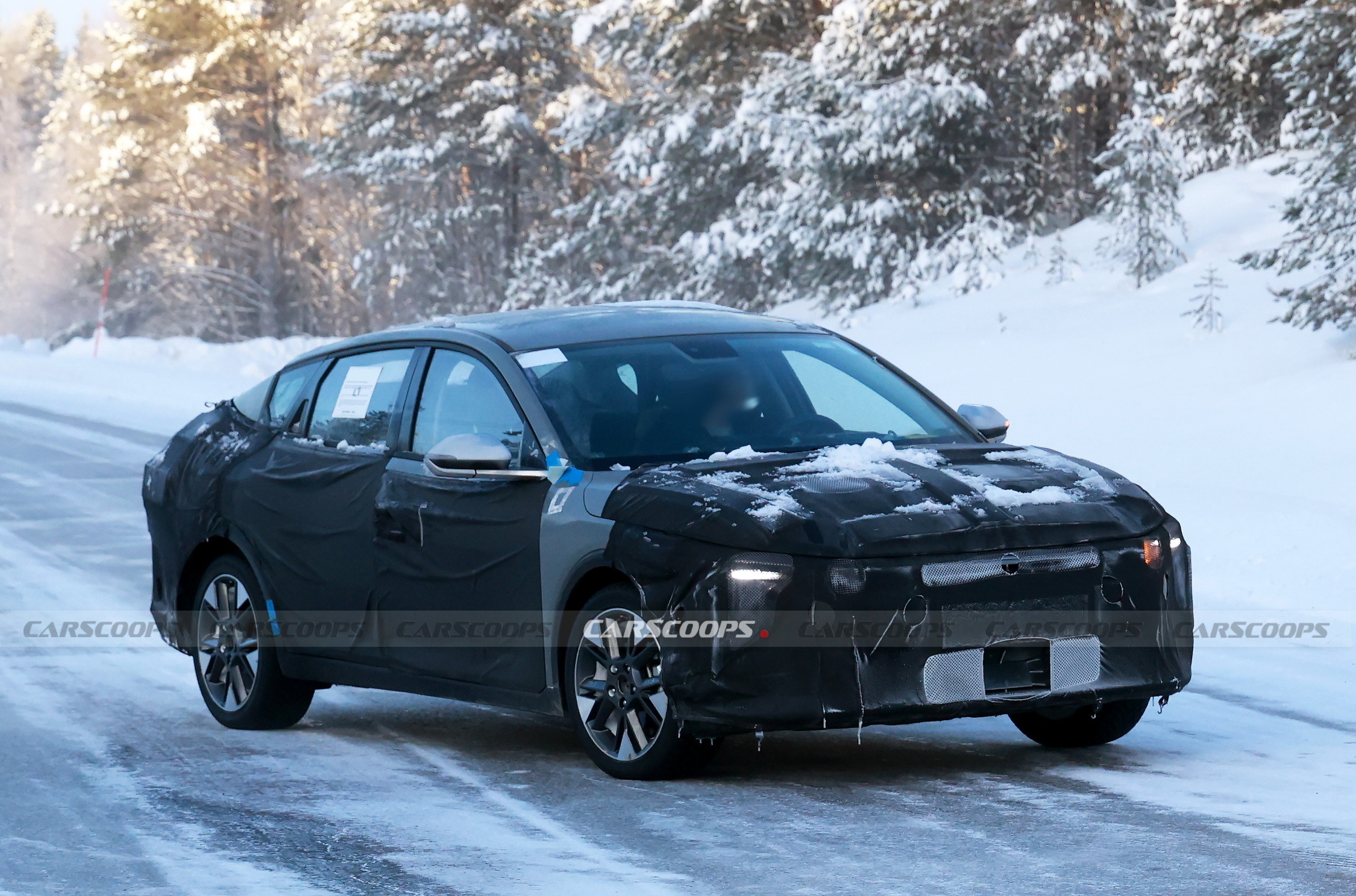 Kia K4 (11)