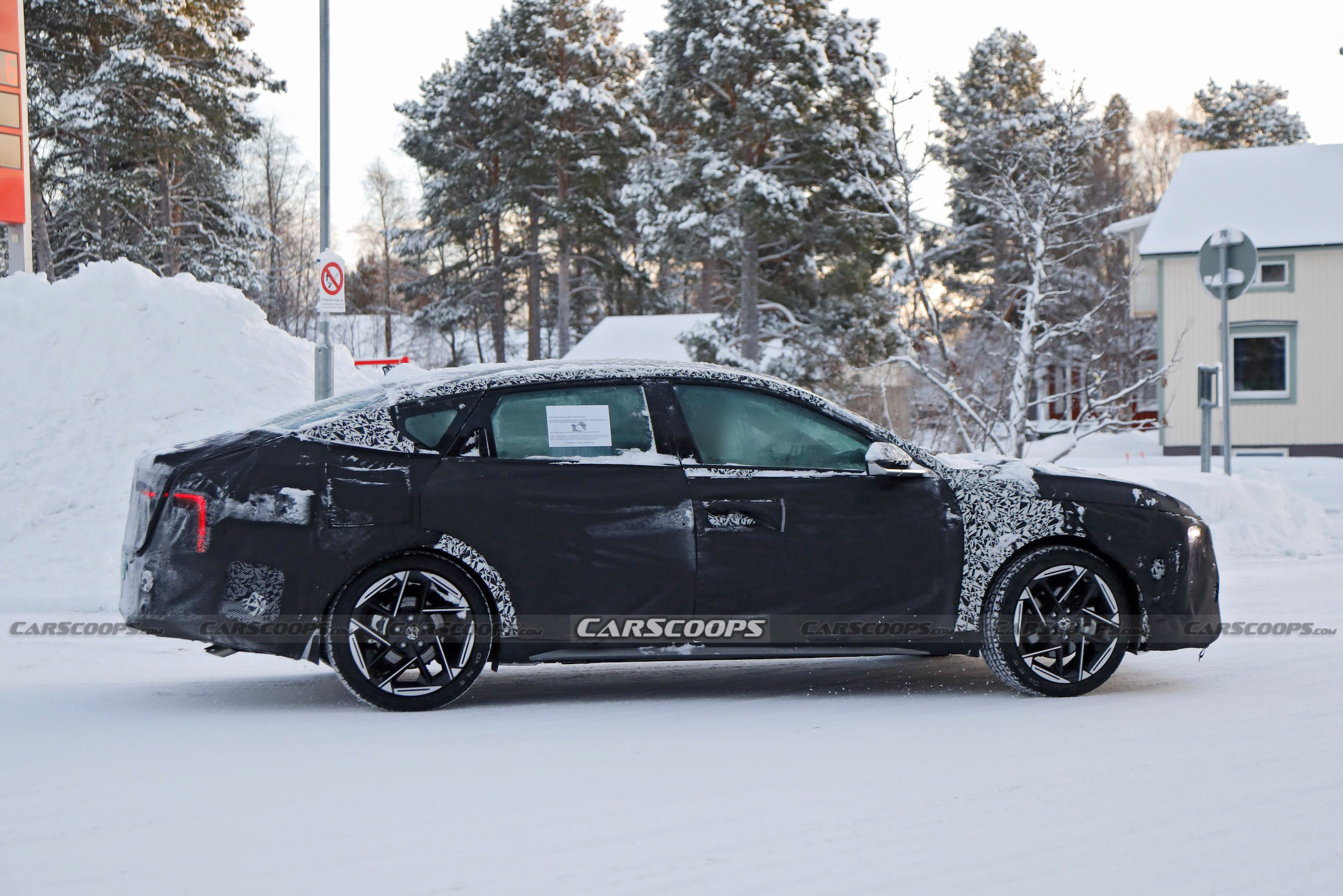 Kia K4 Forte spy shots scoop 00007
