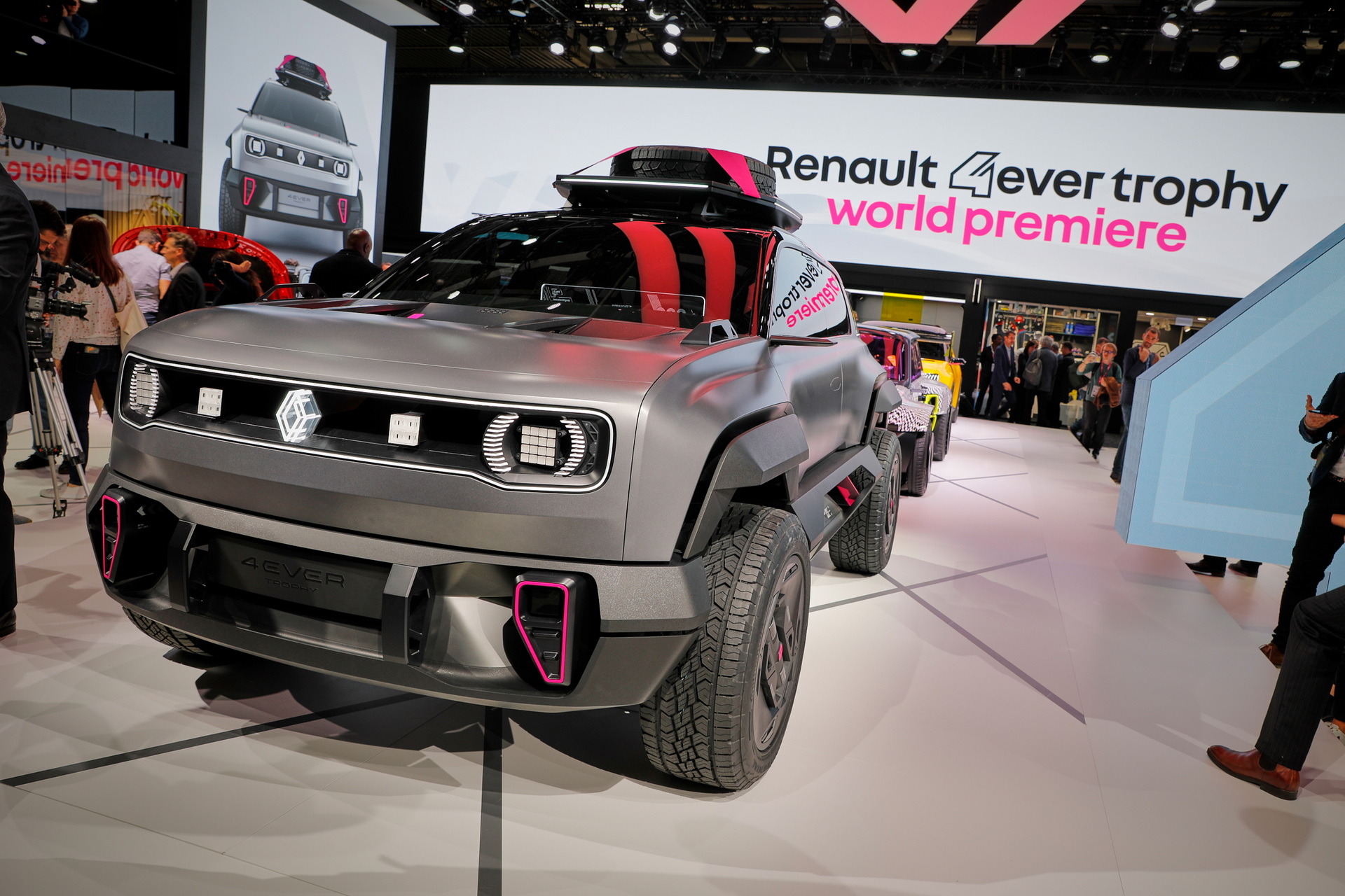 Renault 4EVER Trophy Concept - Paris - Stefan Baldauf SB-Medien (1)