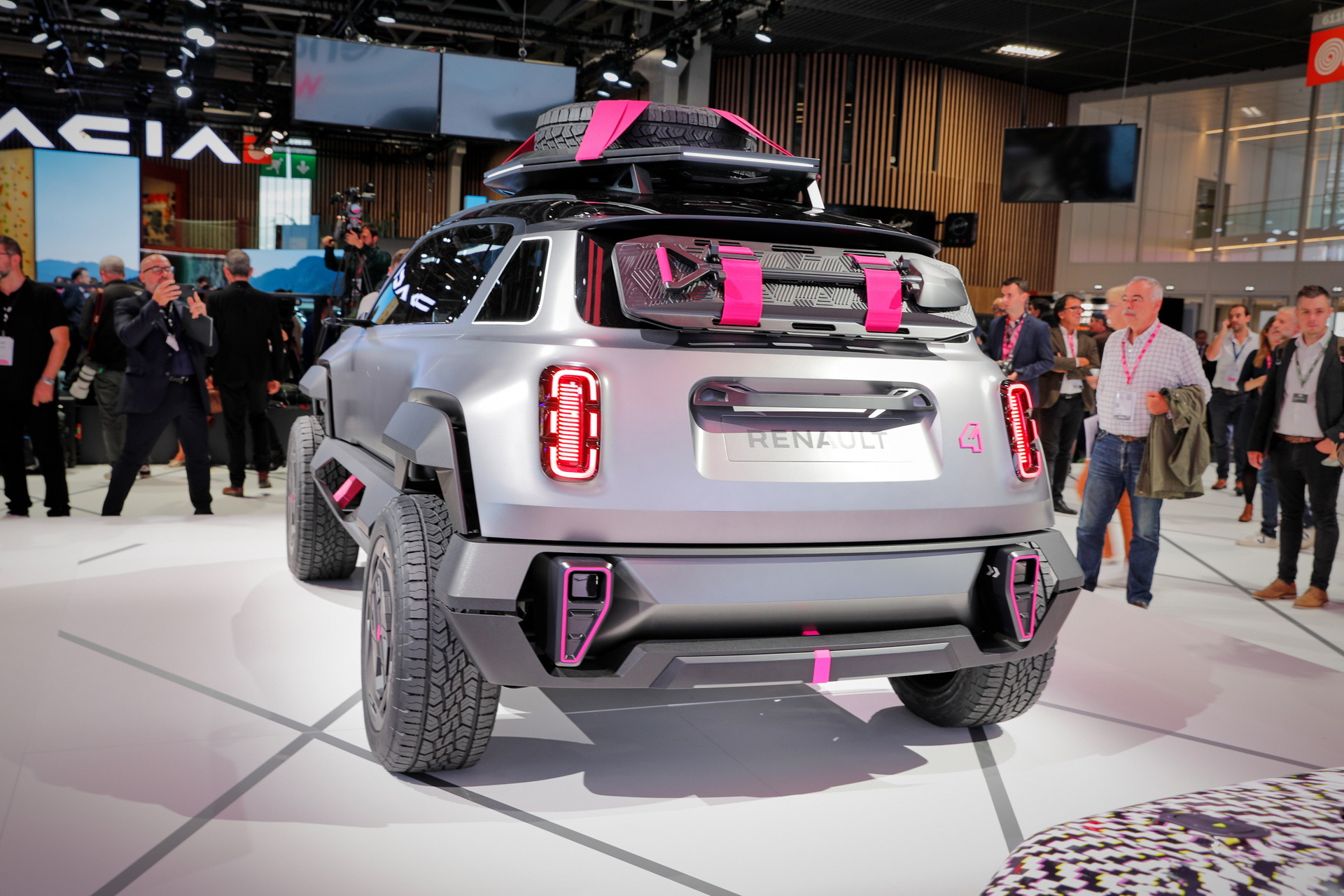 Renault 4EVER Trophy Concept - Paris - Stefan Baldauf SB-Medien (18)