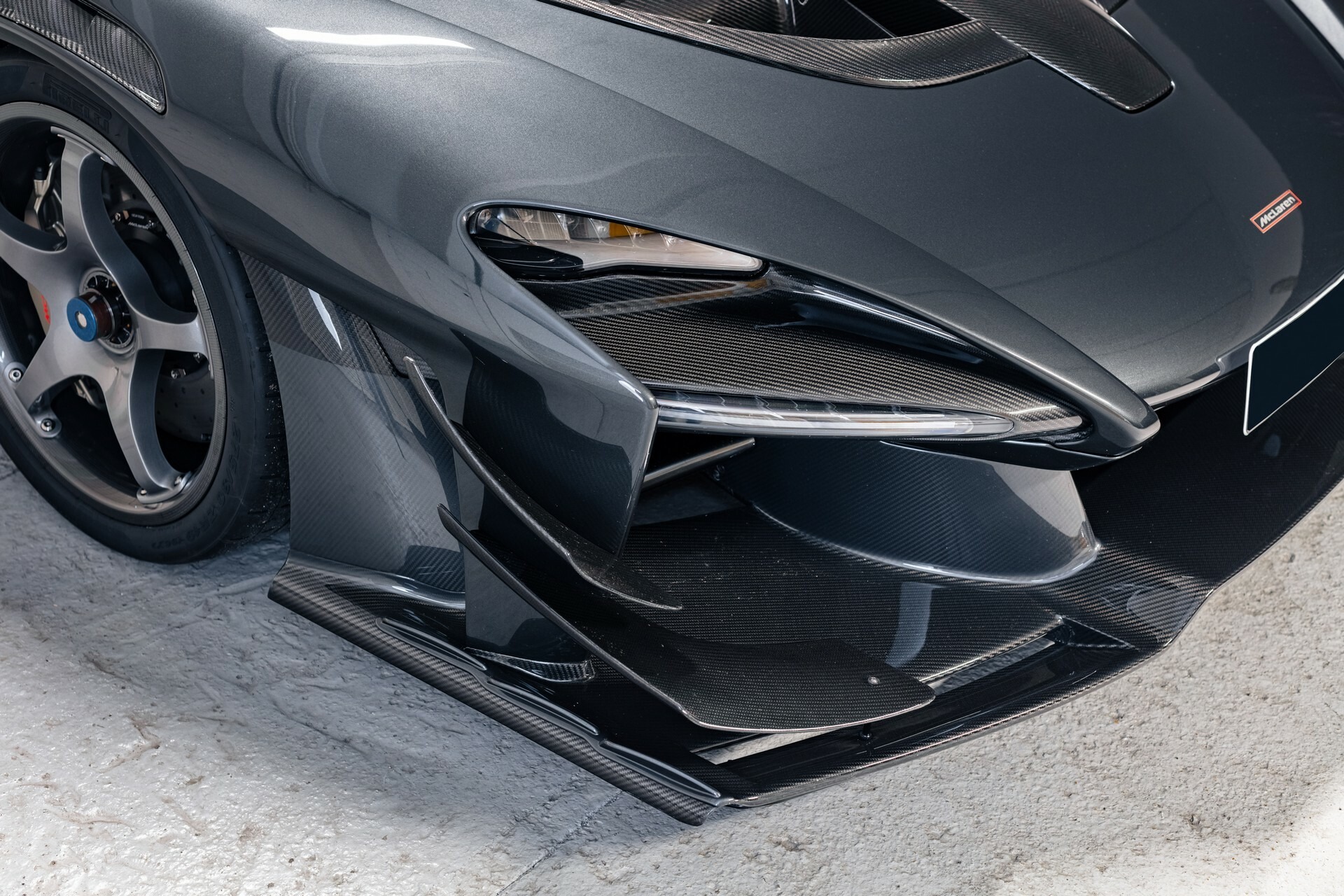 Lanzante McLaren Senna GTR LM 25 - 6