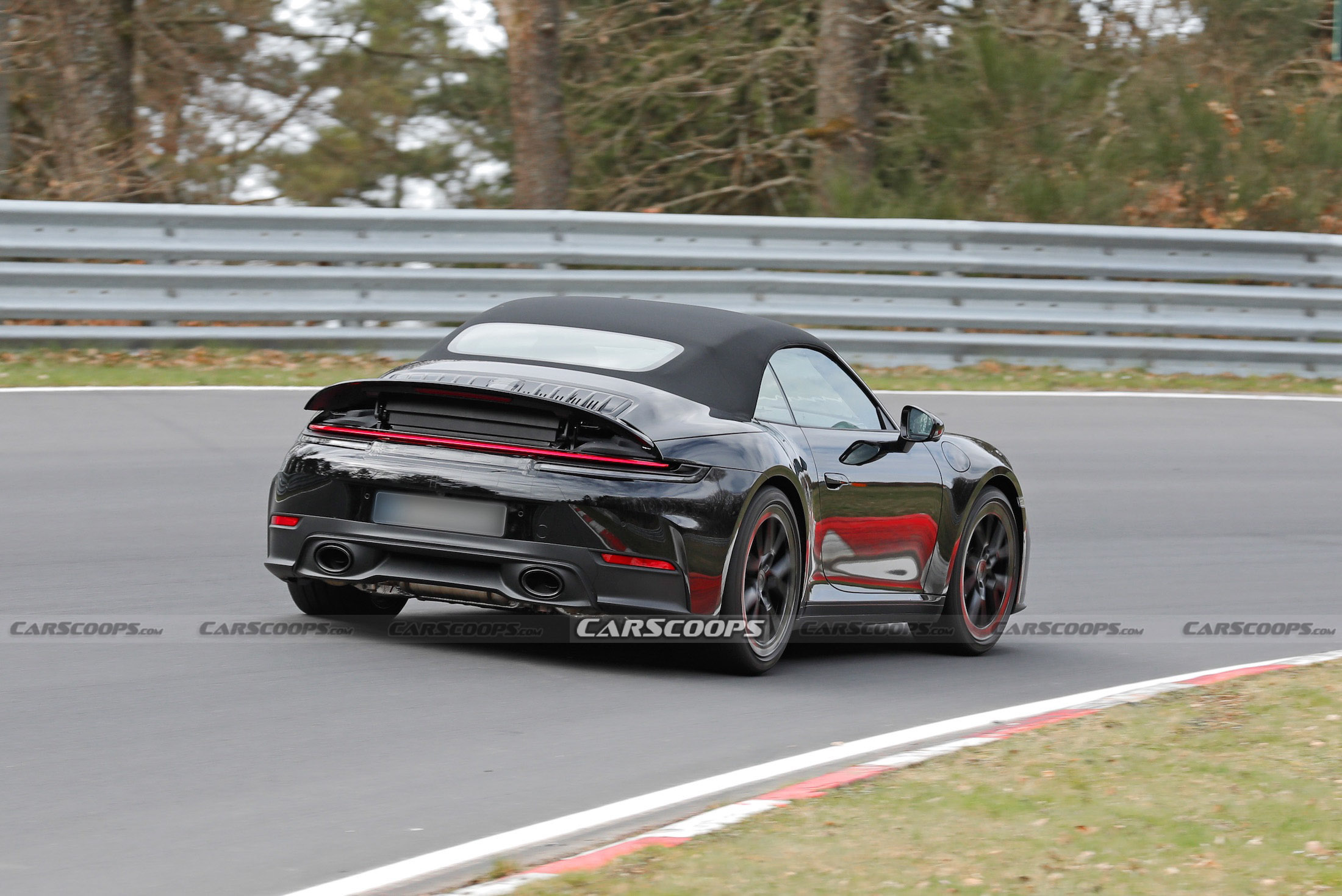 2025 Porsche 911 scoop 00049